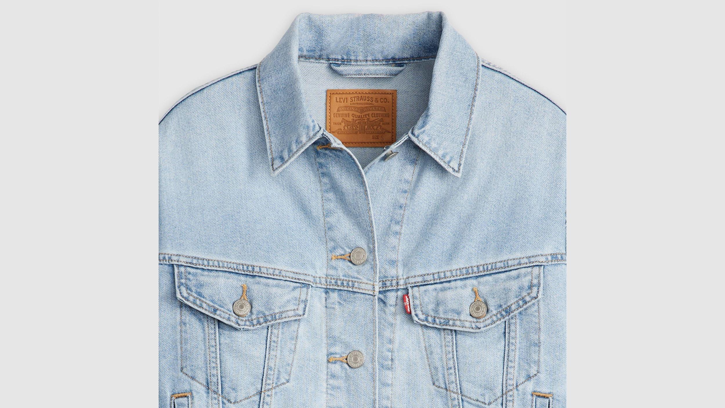 Shrunken '90s Trucker Jacket Product Image