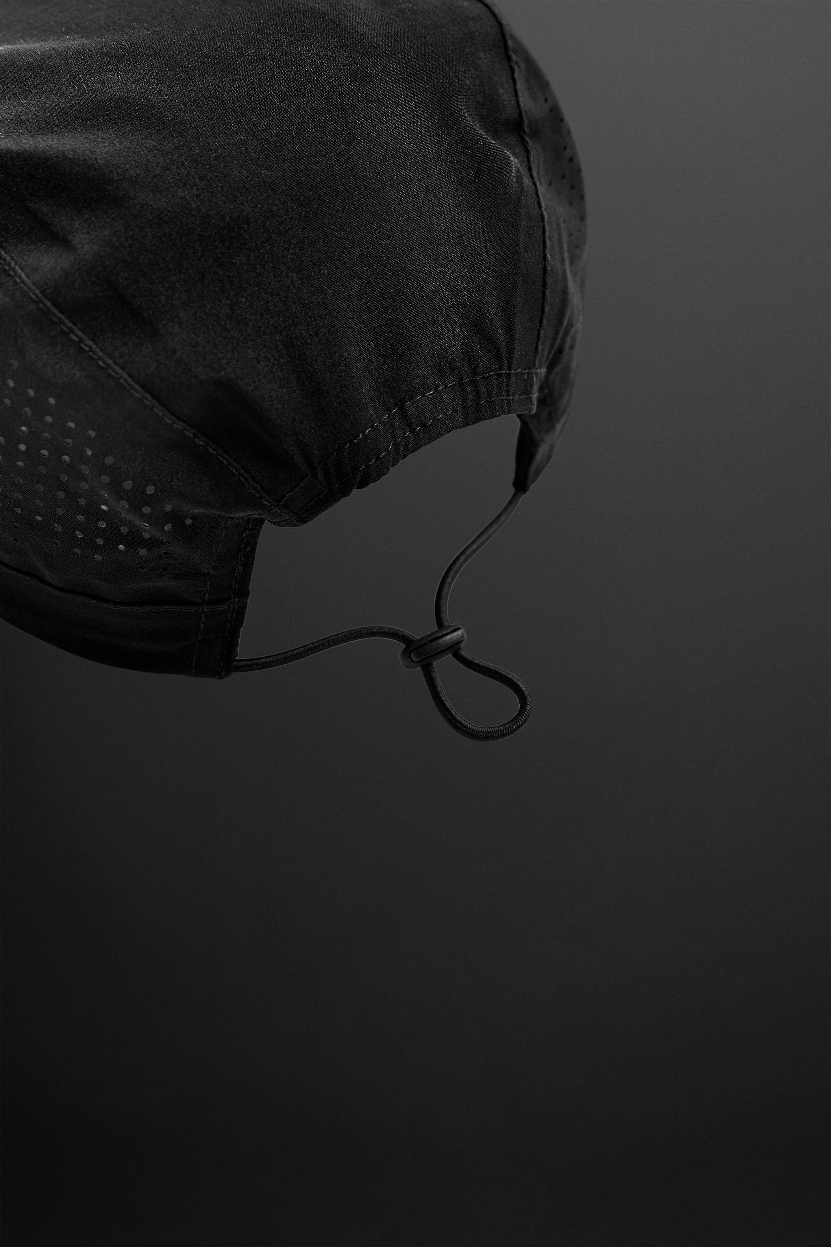 RUNNING CAP Product Image