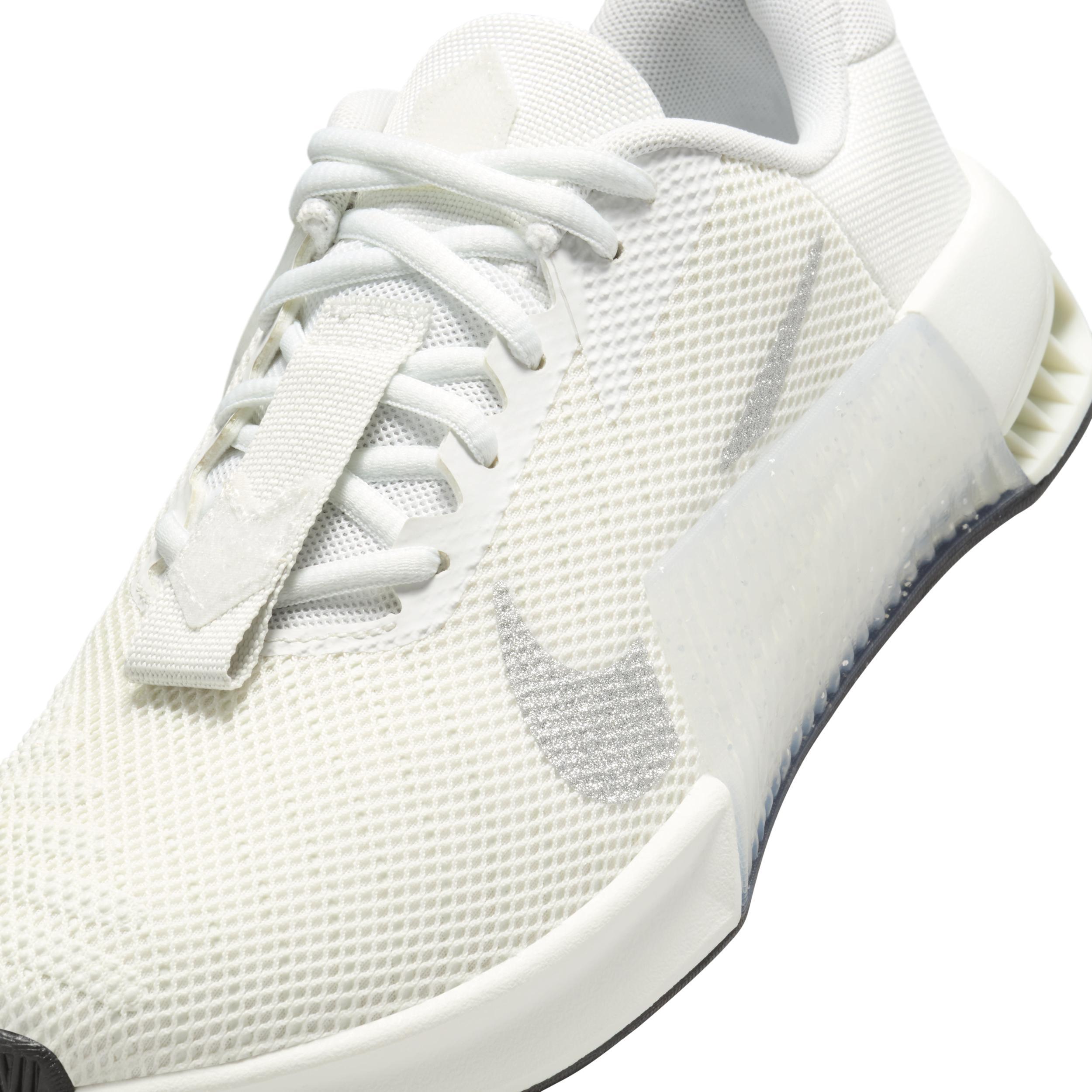 Nike Womens Metcon 9 Premium Workout Shoes with Glitter Product Image