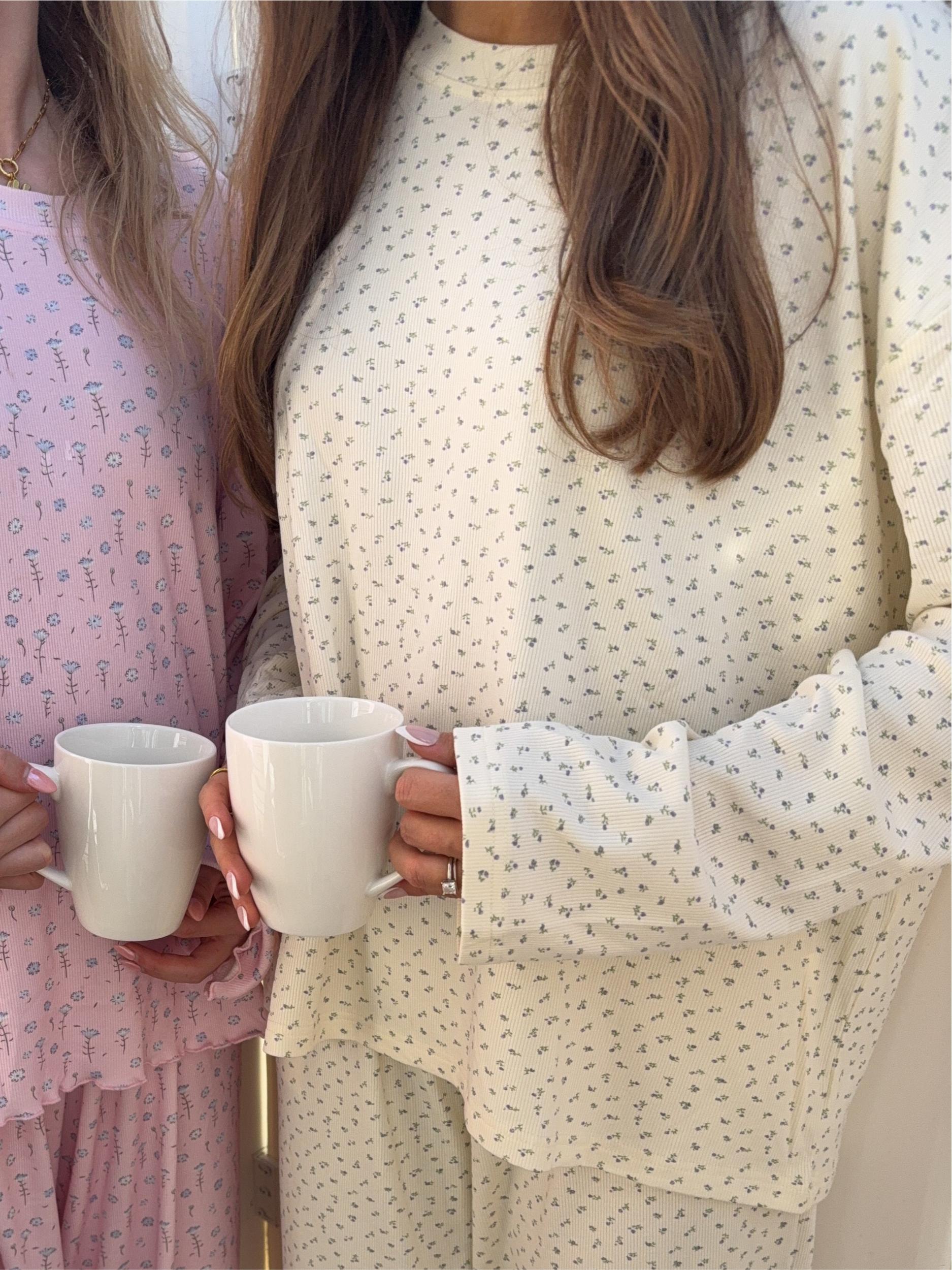 Pale Floral Long Sleeve Pajama Top Product Image