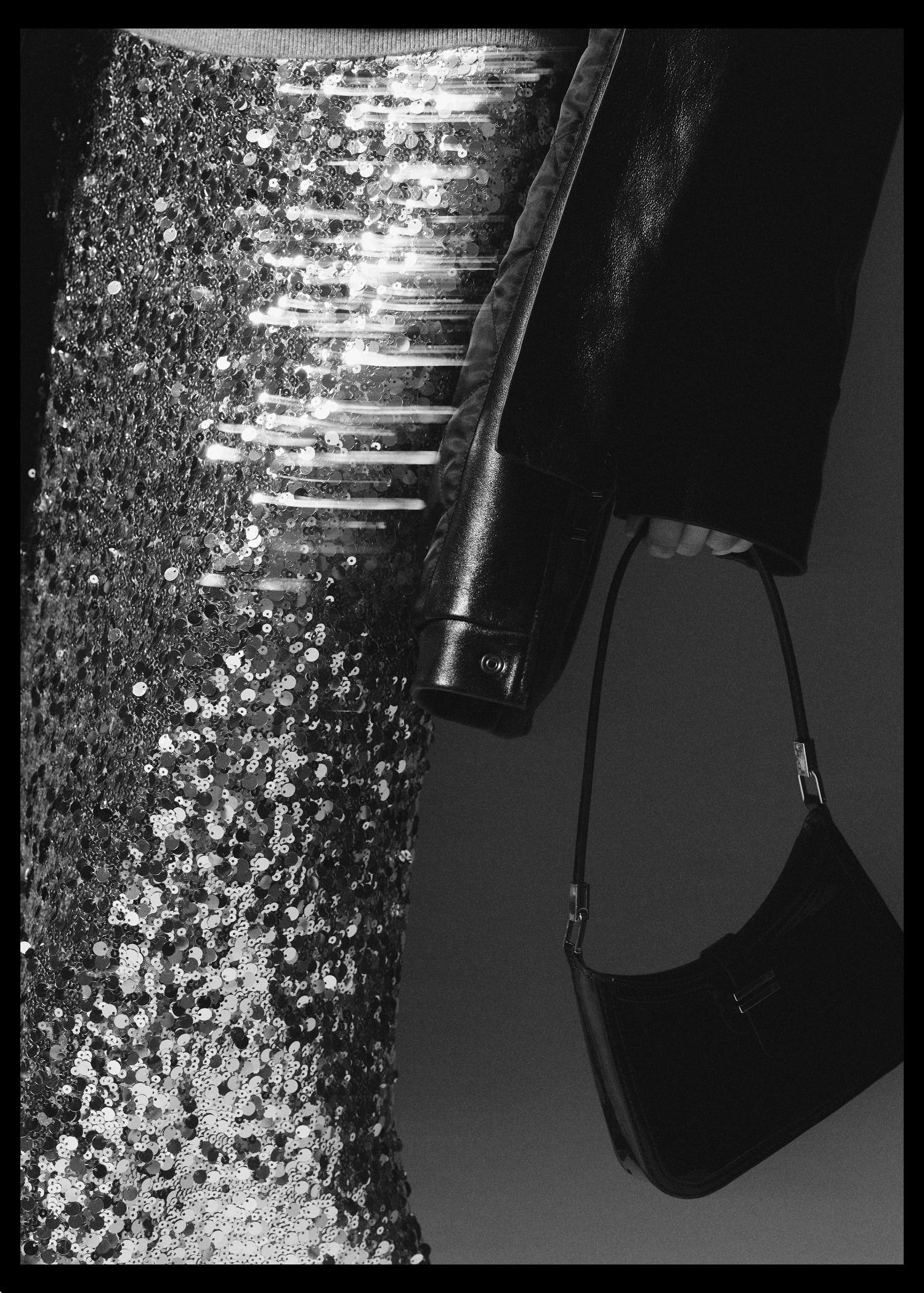 Sequin midi skirt - Women | MANGO USA Product Image