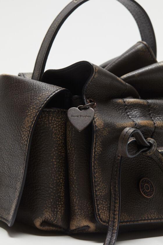 Multipocket mini bag Product Image