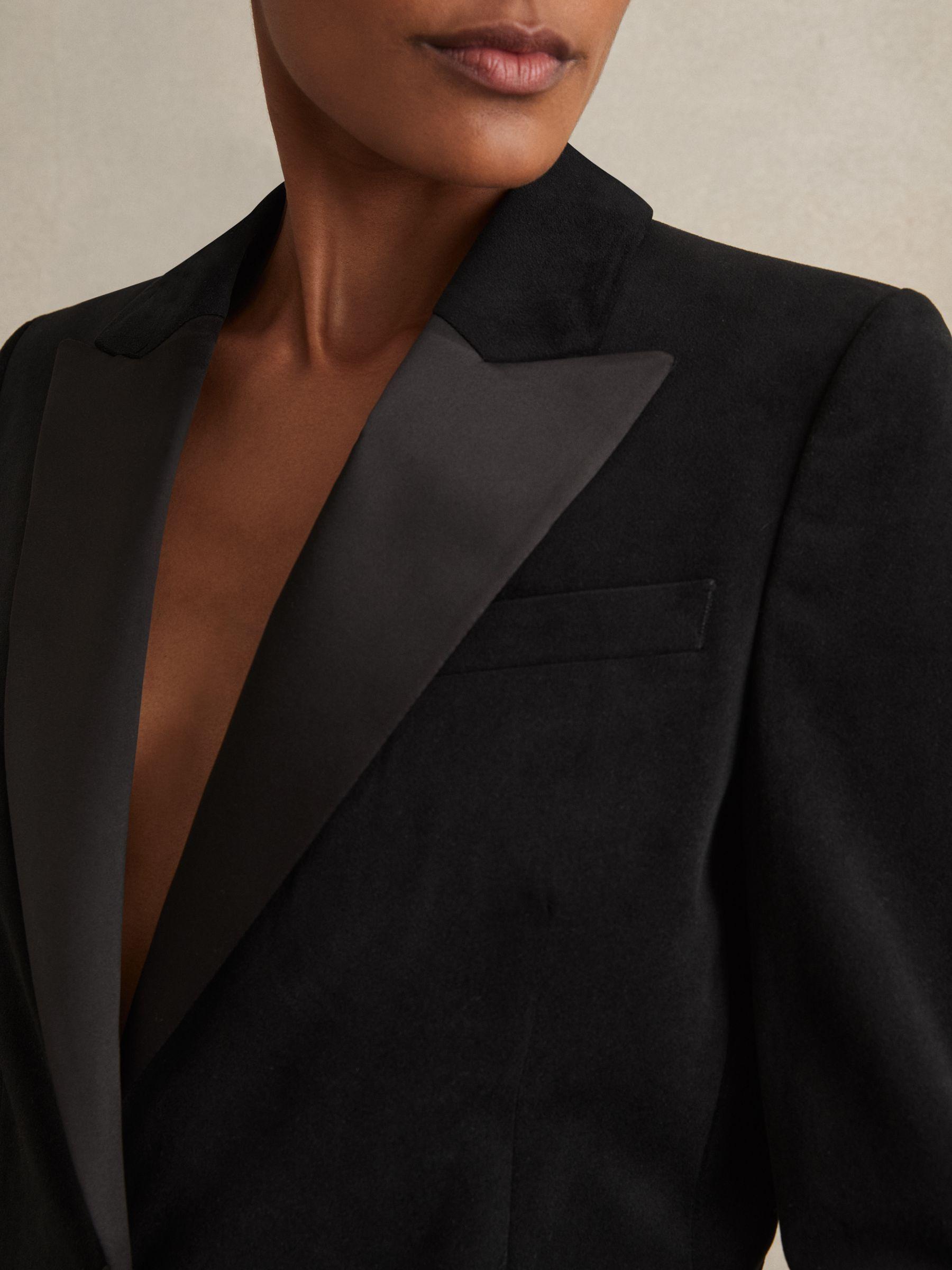Velvet Single-Breasted Blazer in Black Product Image