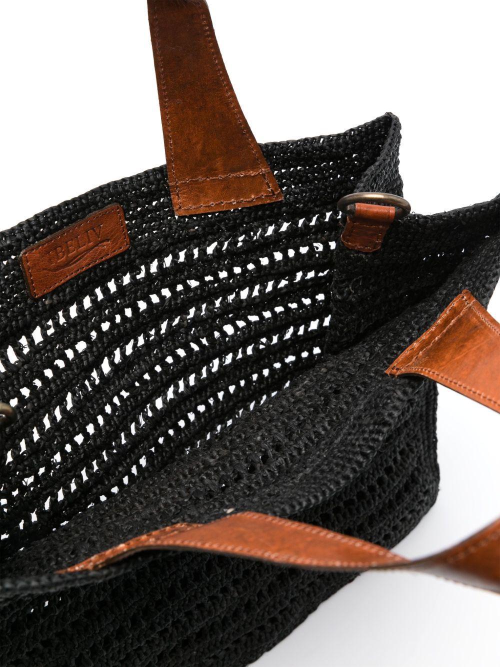 Nosy straw tote bag Product Image
