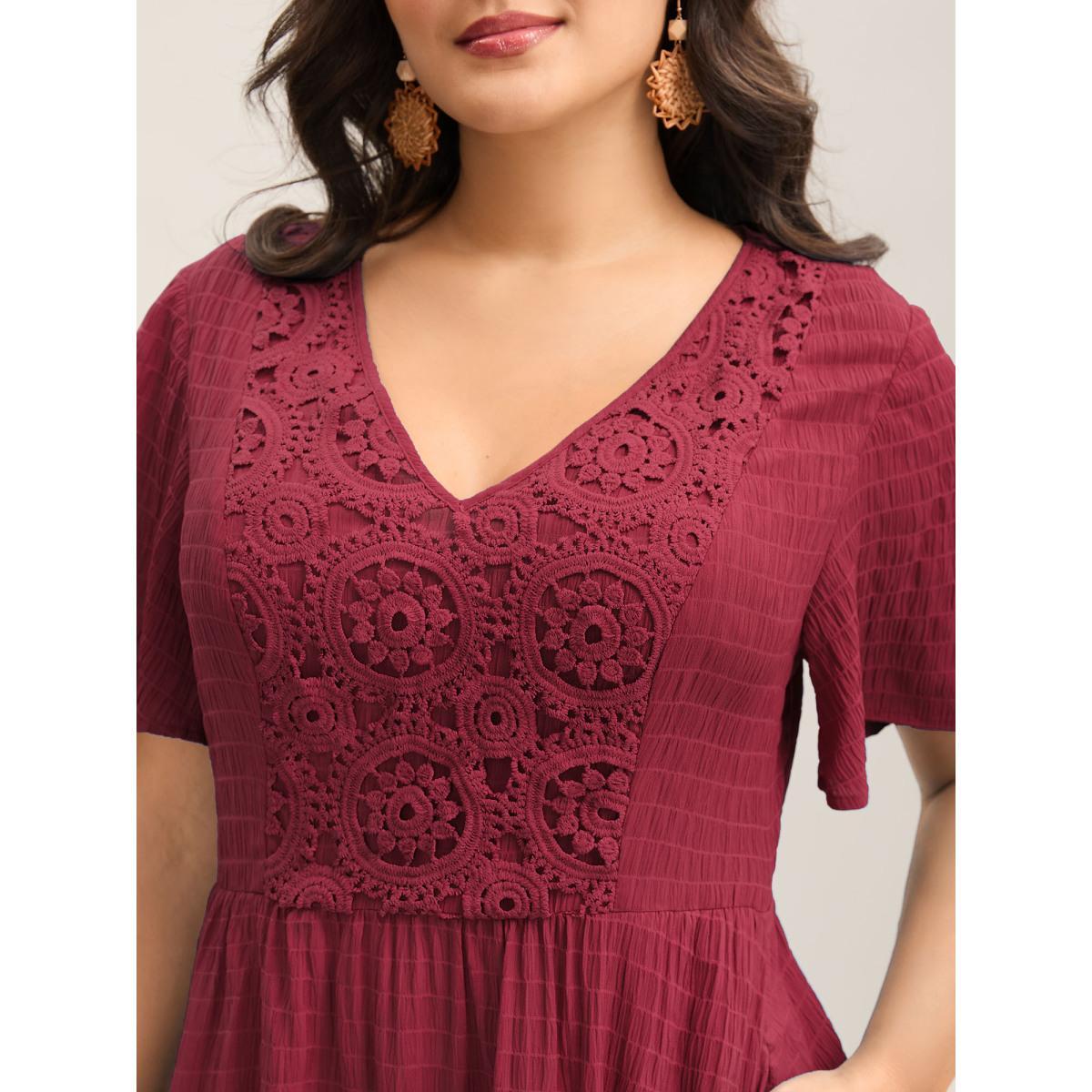 Plus Size Lace Textured Pockets Tiered Midi Dress Burgundy Women V-neck Short sleeve Curvy BloomChic 14-16/1X Product Image