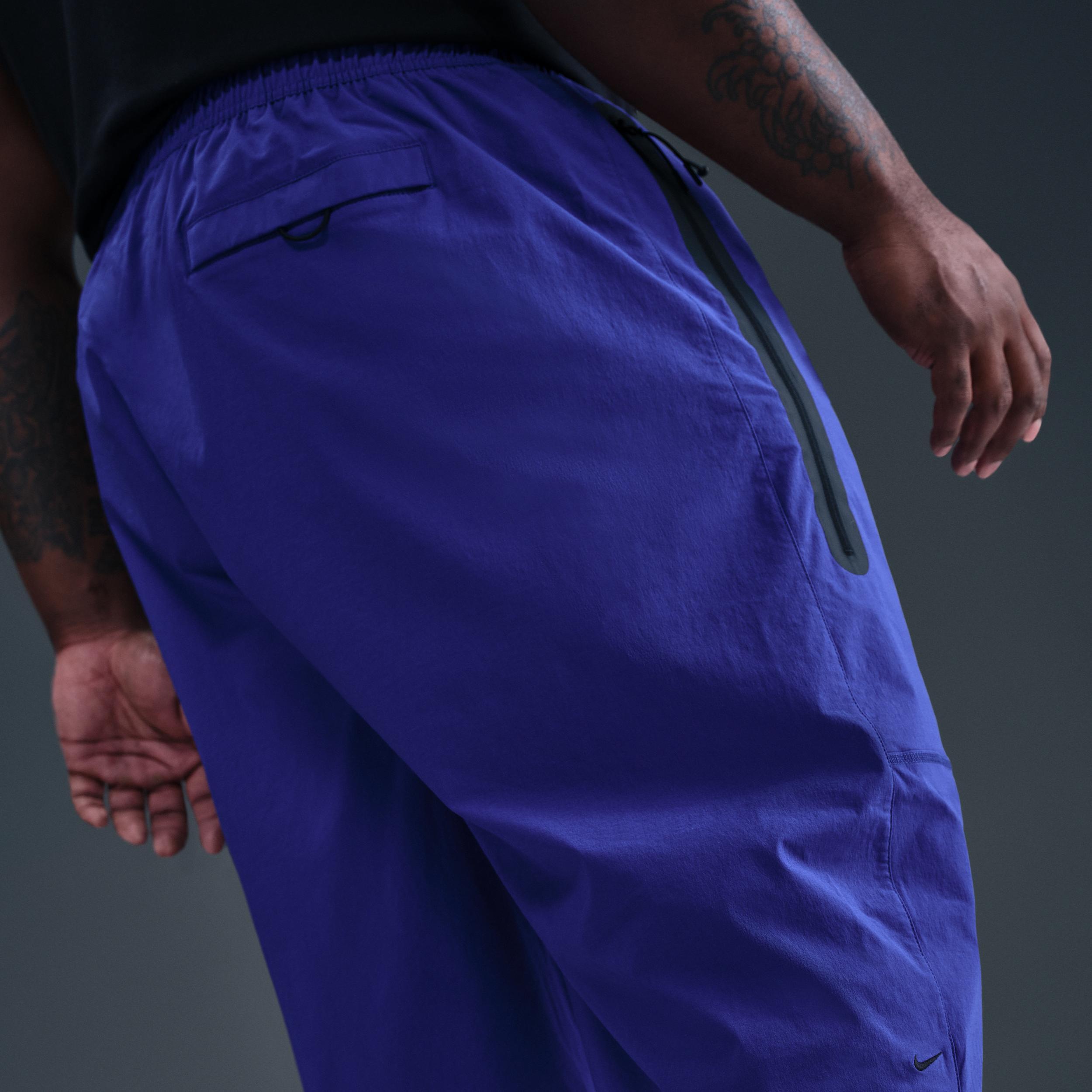 Nike Men's Tech Woven Oversized Pants Product Image