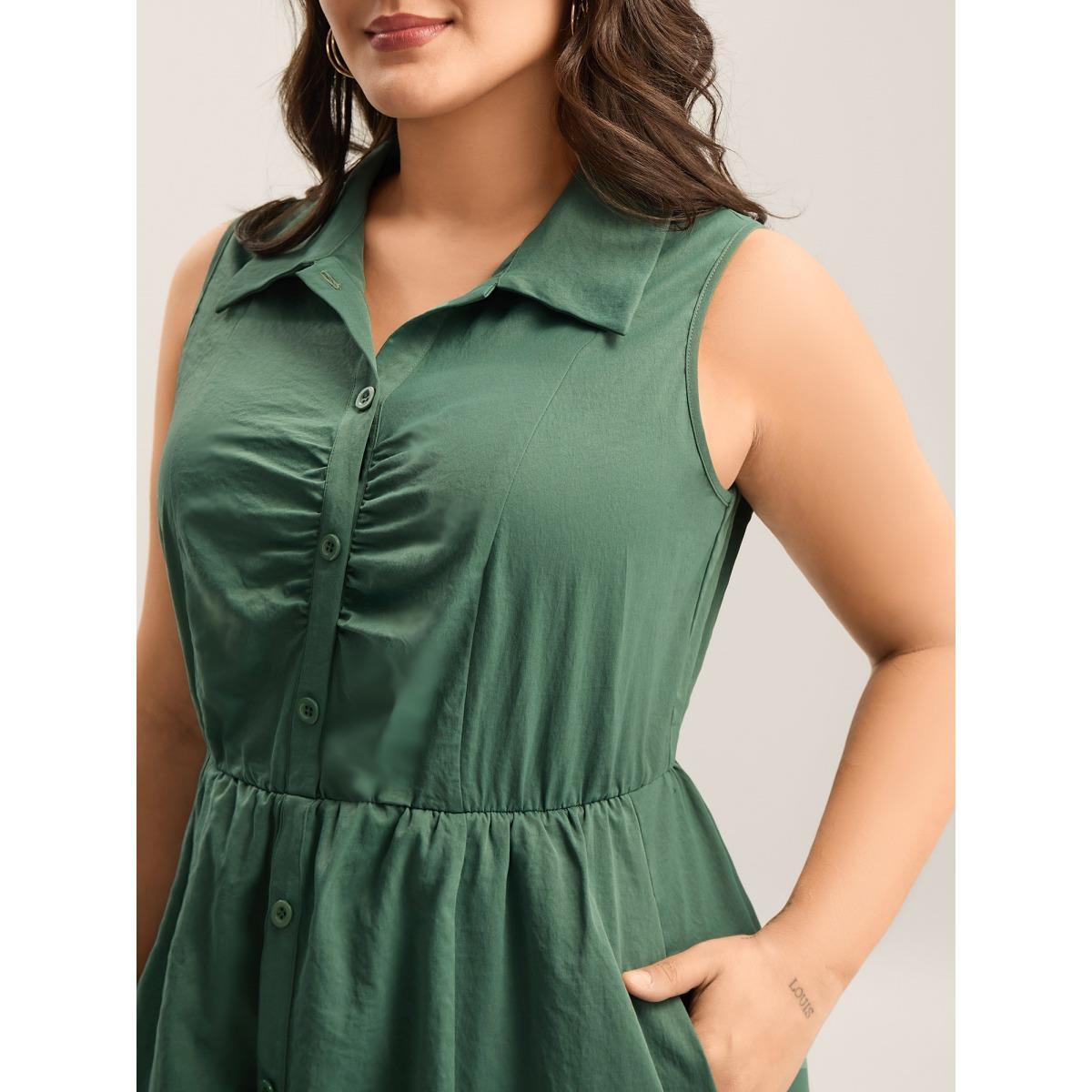 Plus Size Ruched Cinched-Waist Shirt Dress Emerald Women Shirt collar Sleeveless Curvy BloomChic 18-20/2X Product Image