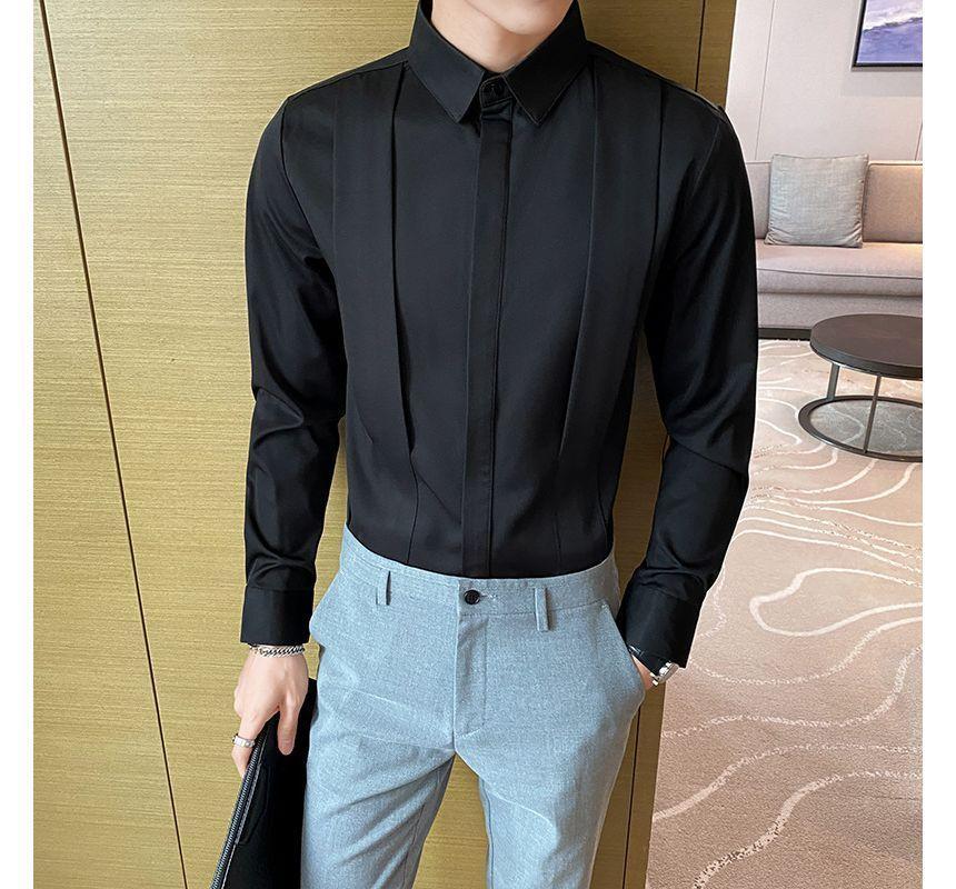 Collared Strapped Plain Shirt Product Image