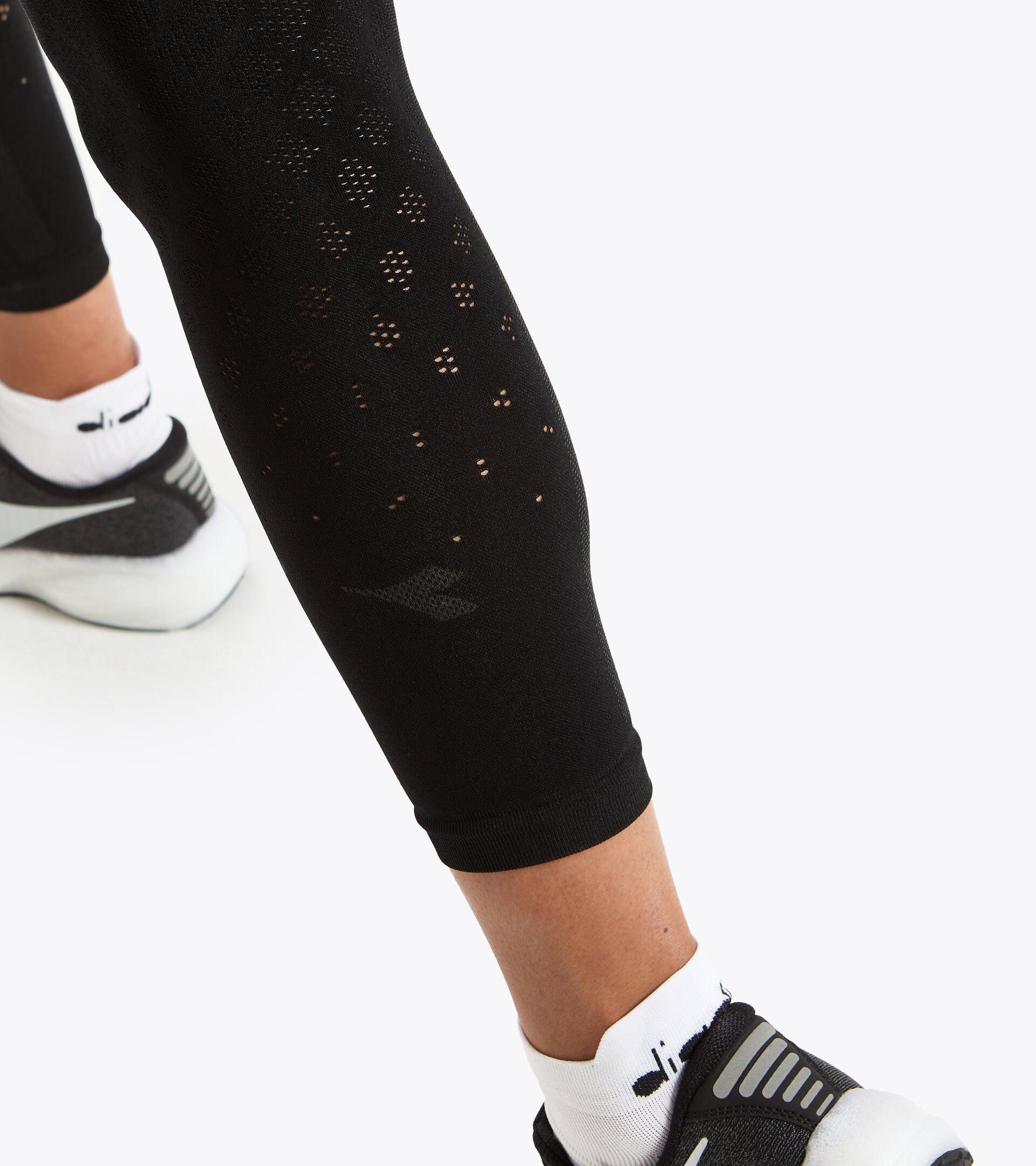 L. PANTS ACT Product Image