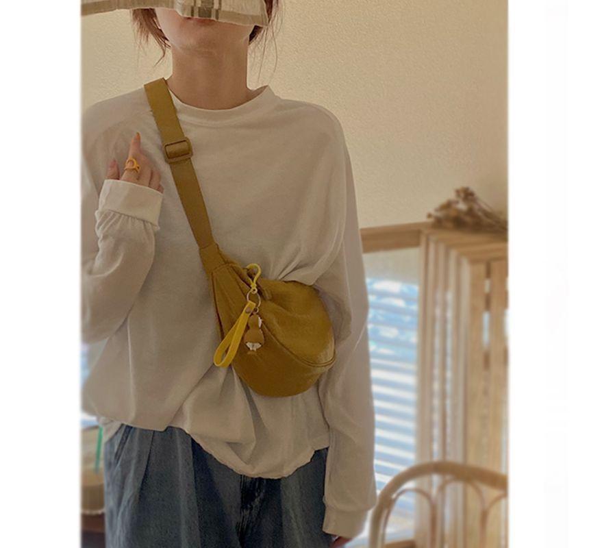 Canvas Crossbody Bag Product Image