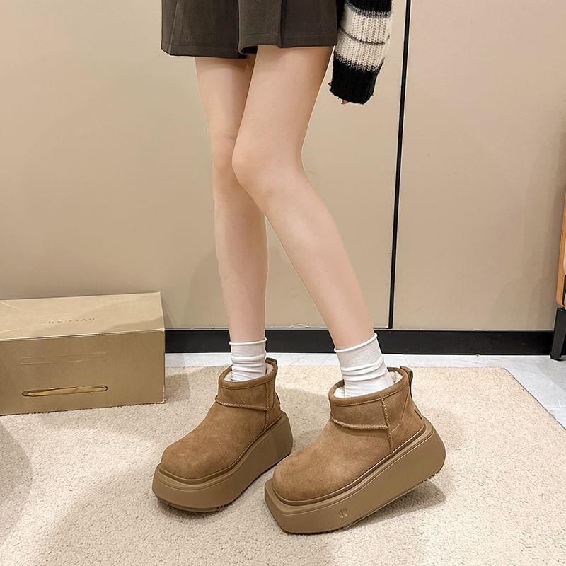 Fleece-Lined Platform Short Snow Boots Product Image