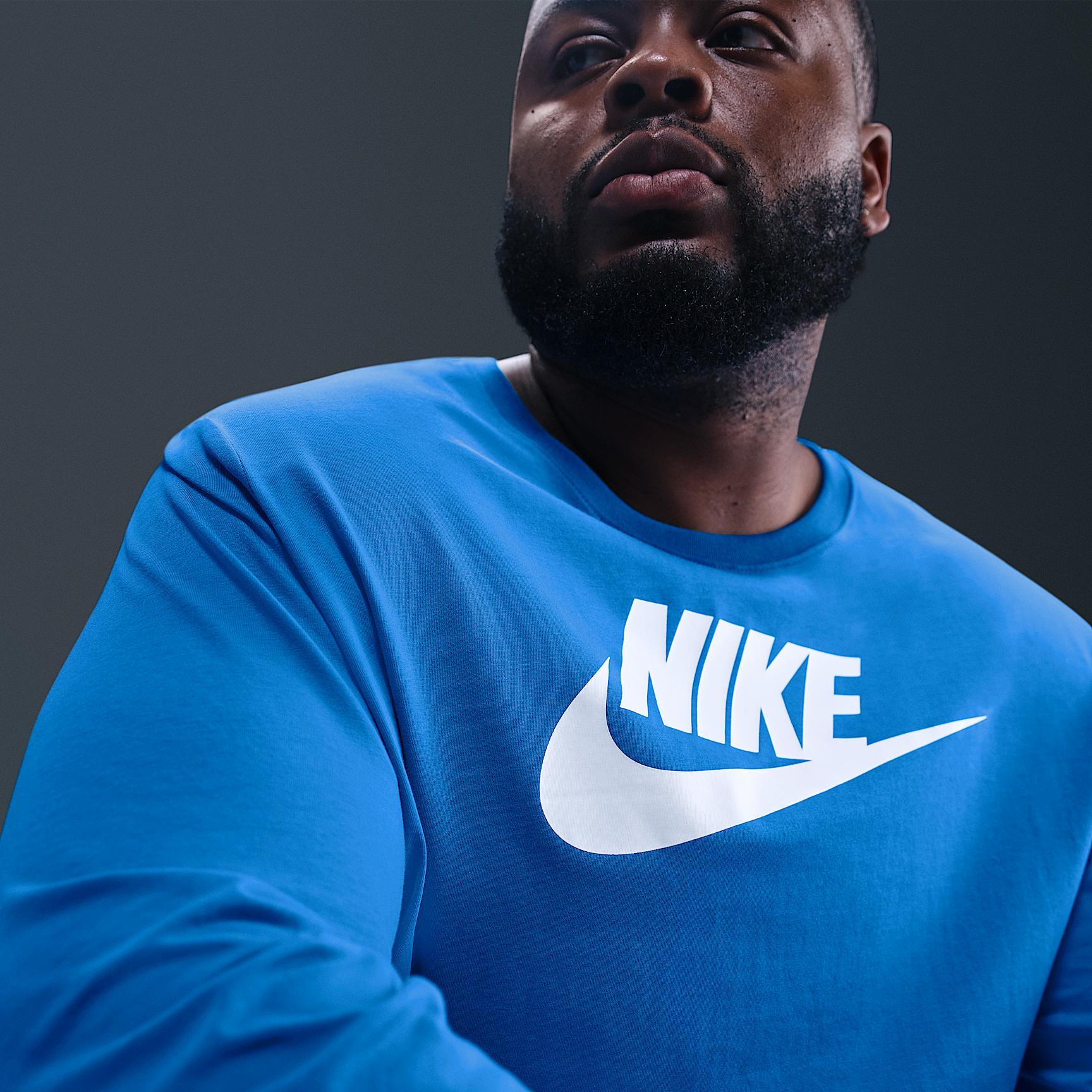 Nike Sportswear Men's Long-Sleeve T-Shirt Product Image