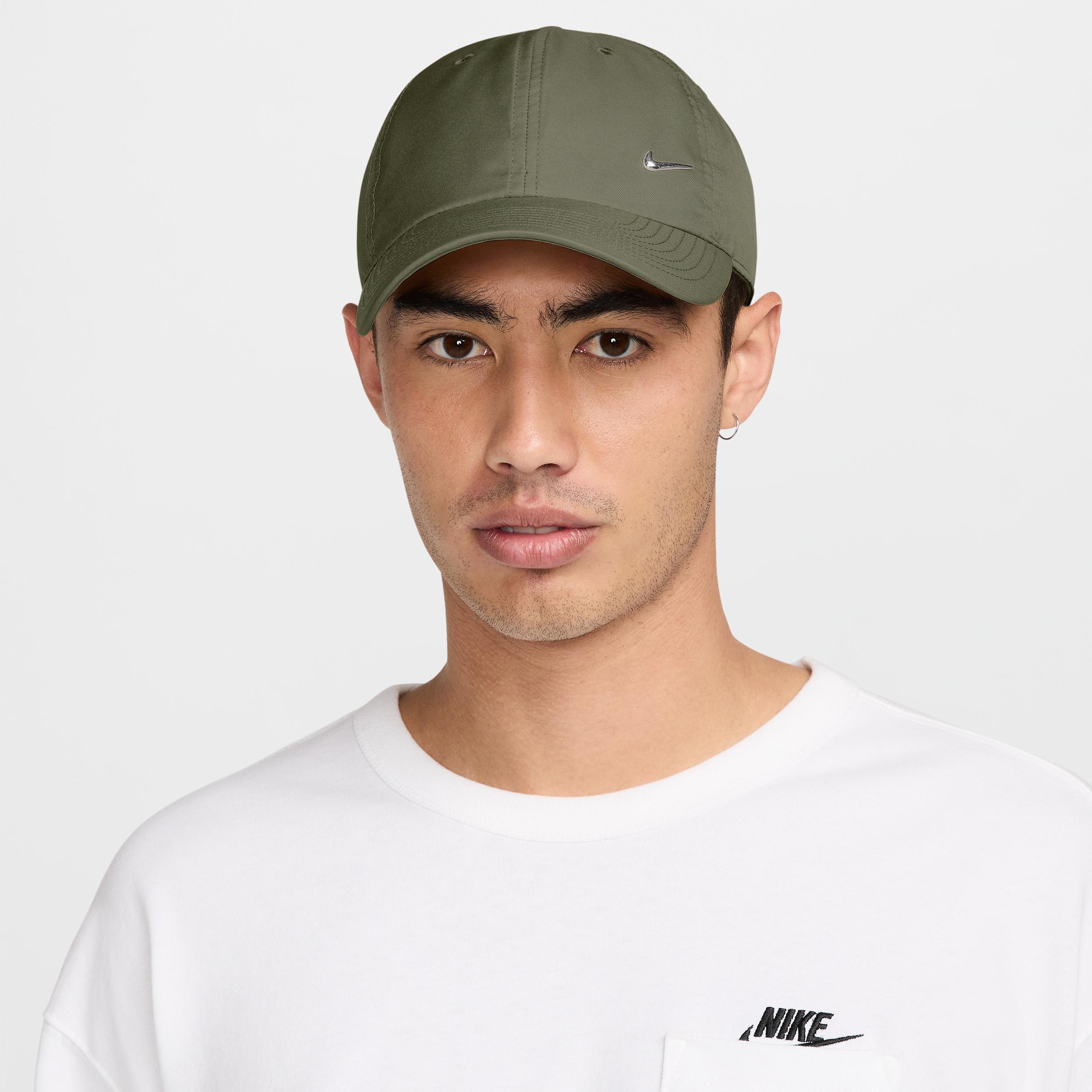 Nike Unisex Dri-FIT Club Unstructured Metal Swoosh Cap Product Image