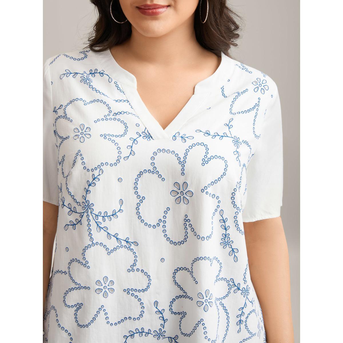 Plus Size WhiteSmoke Large Floral Print Split Neck Blouse Women Short sleeve Flat collar with V-notch Vacation Blouses BloomChic 10/M Product Image