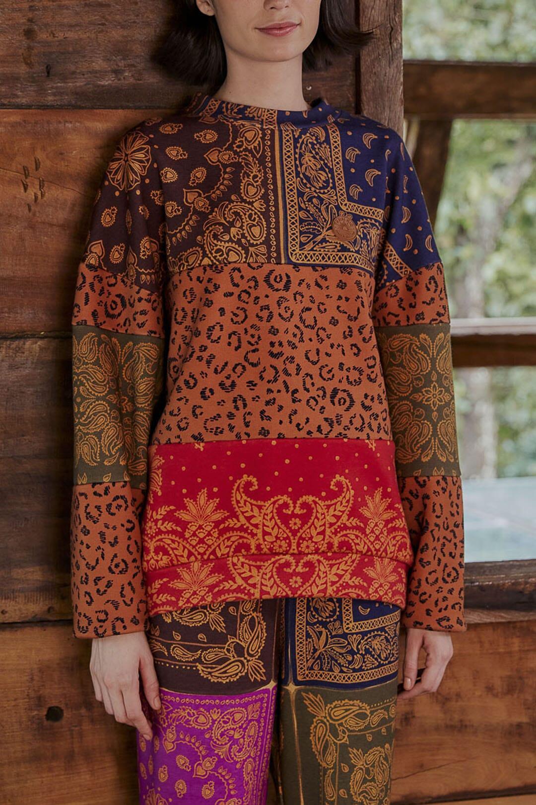 Bandana Dream Mixed Leopard Texture Sweatshirt Product Image