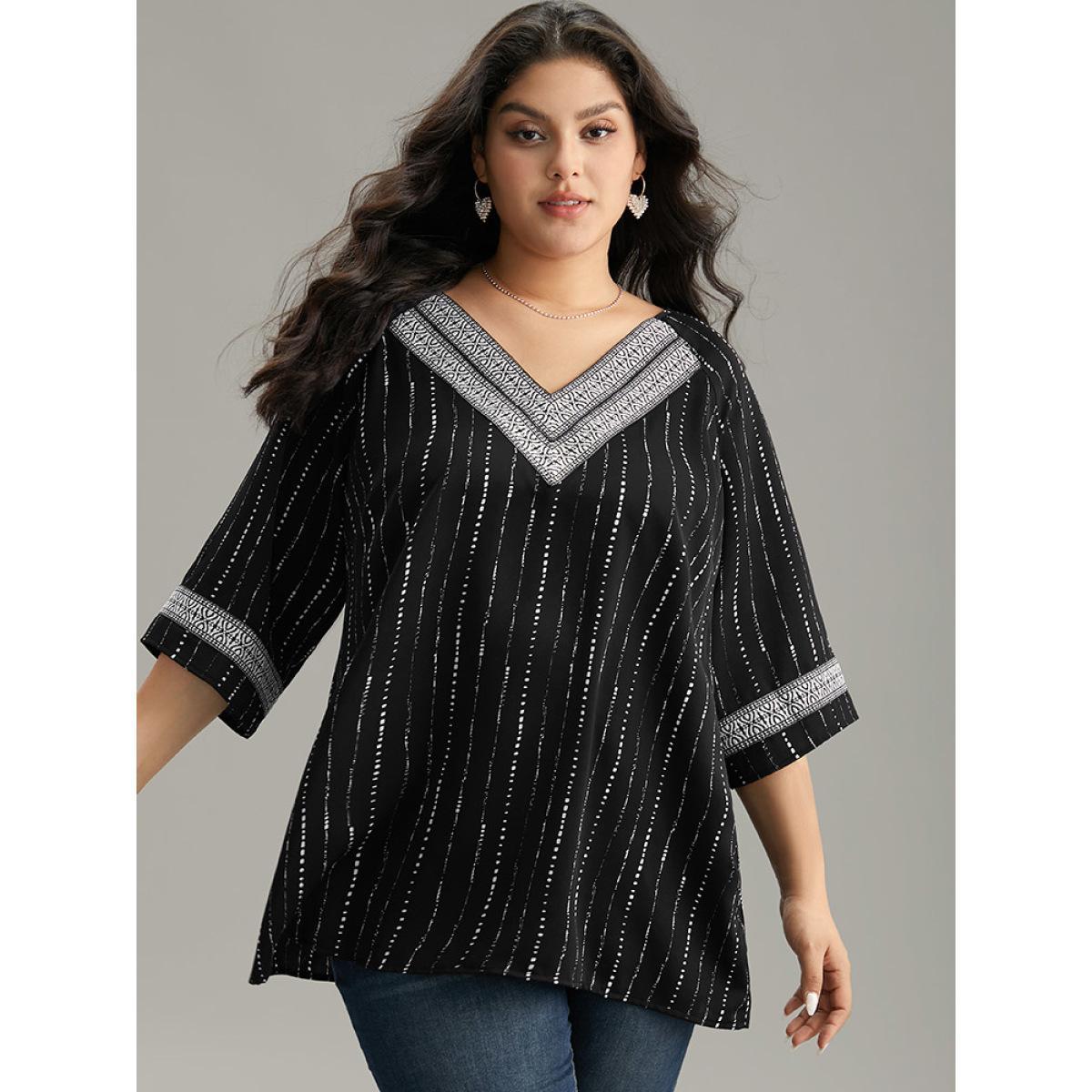Plus Size BlackFlower Bandana Contrast Webbing Raglan Sleeve Blouse Women Vacation Elbow-length sleeve V-neck Vacation Blouses BloomChic 12/L Product Image