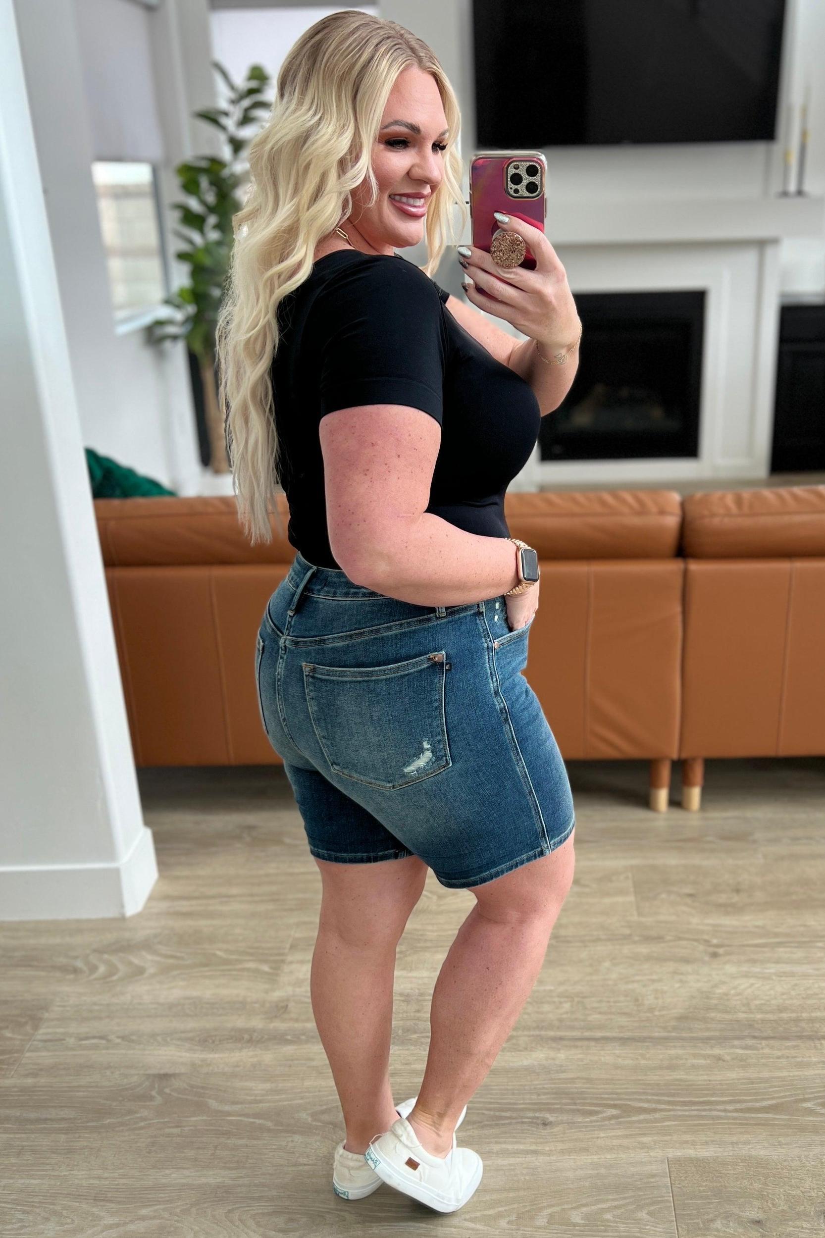 Judy Blue Tummy Control Vintage Wash Cuffed Shorts Product Image