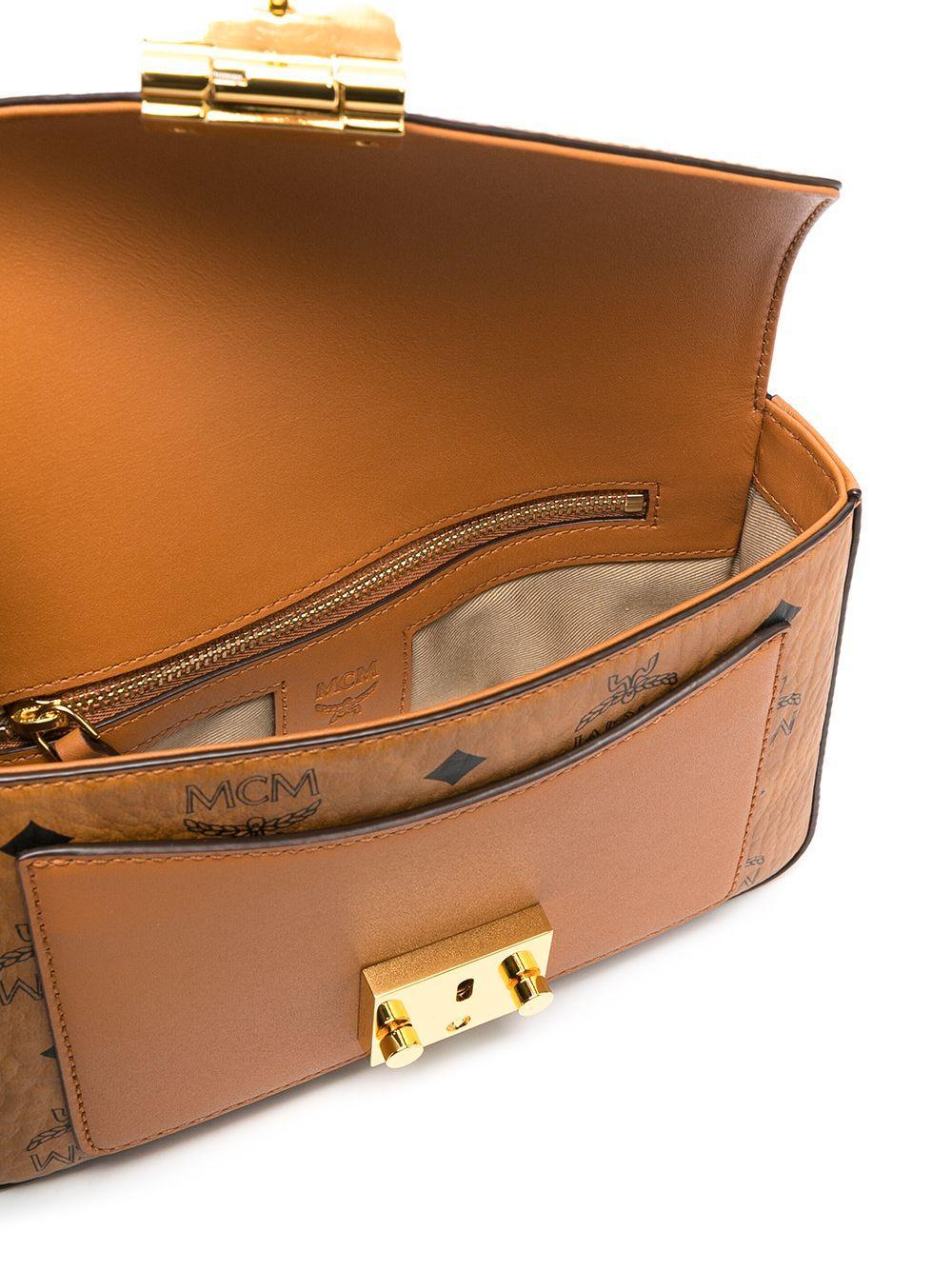 Patricia crossbody bag Product Image