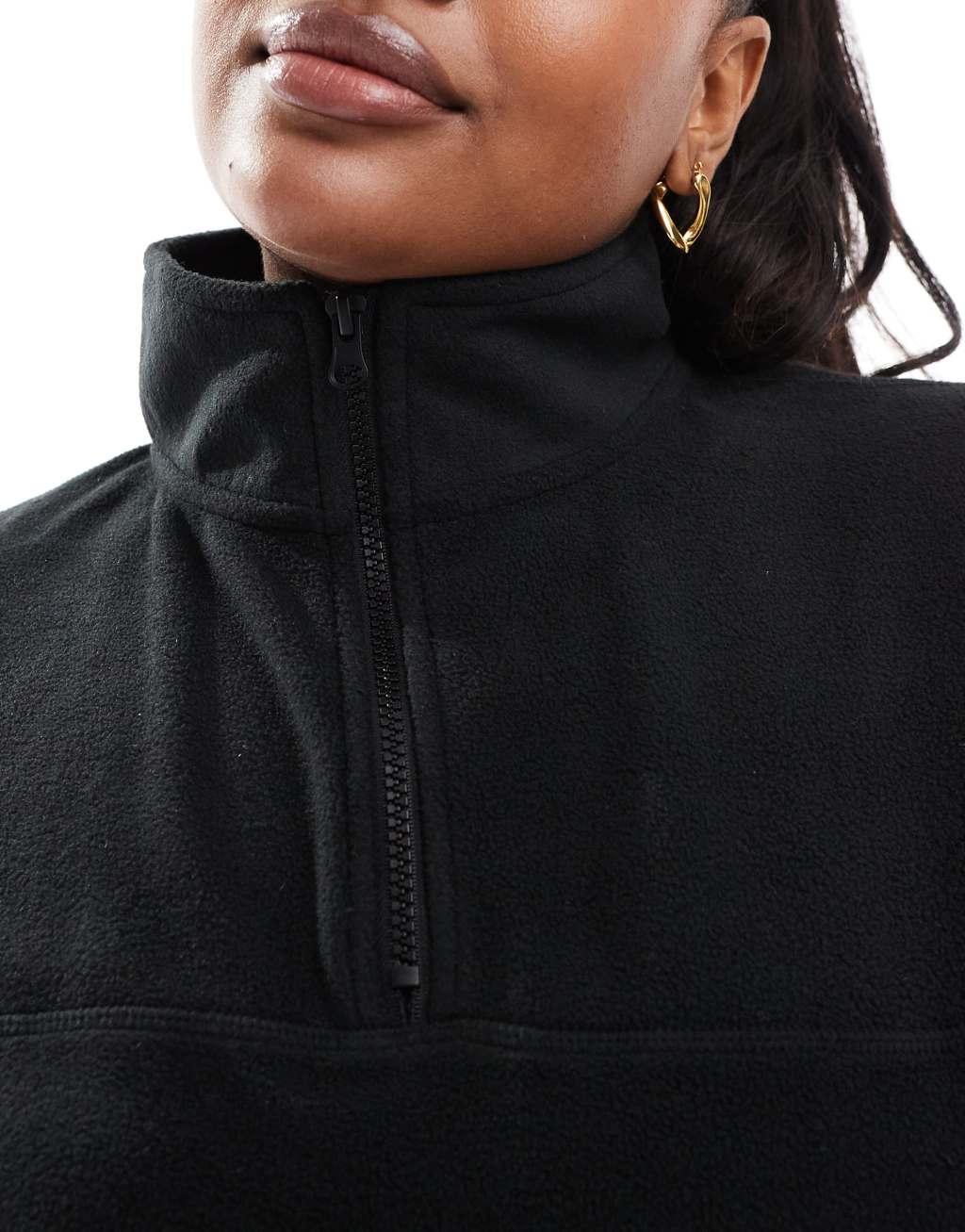 ASOS DESIGN Curve half zip fleece in black Product Image