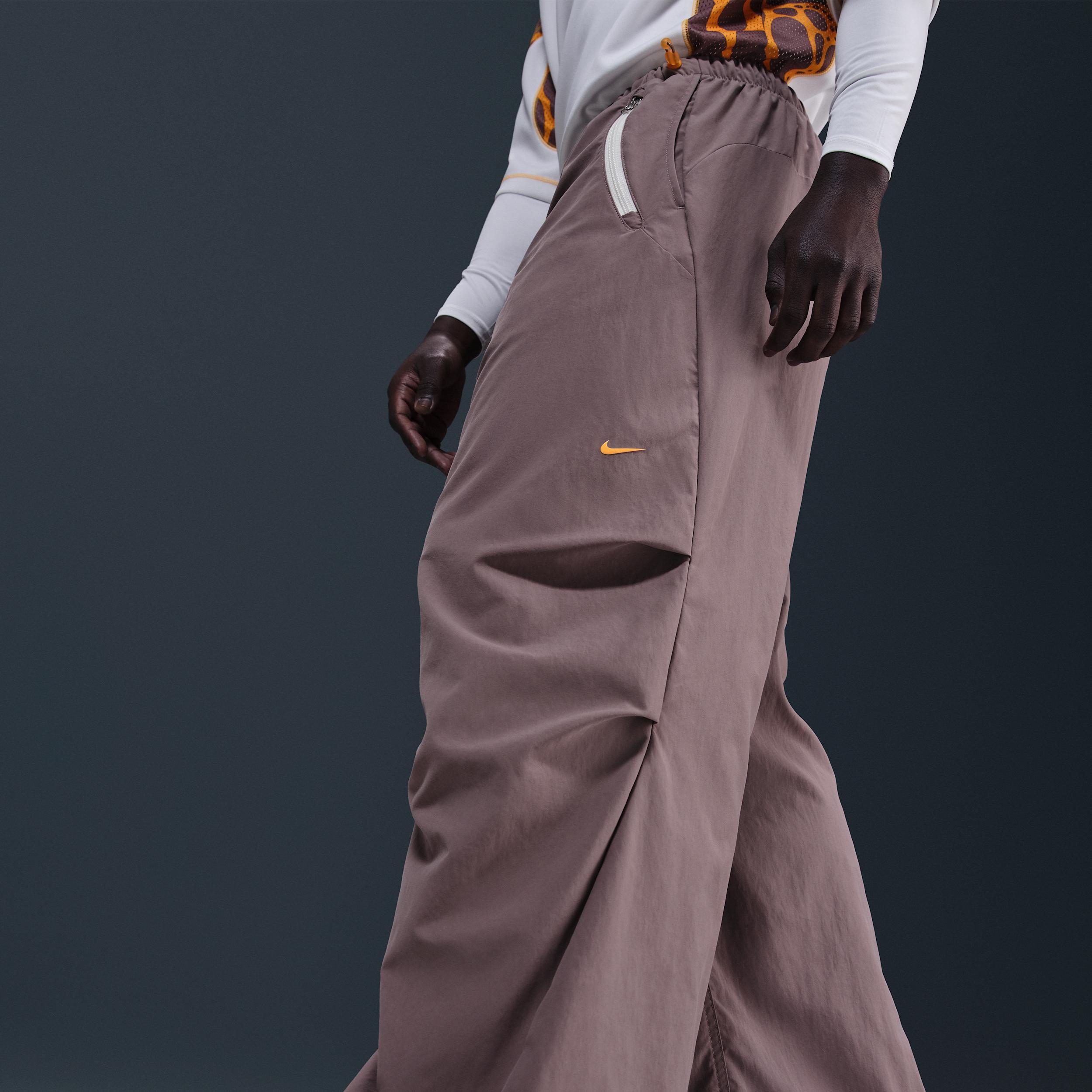 Nike Men's Project F.R.O.G. Parachute Pants Product Image
