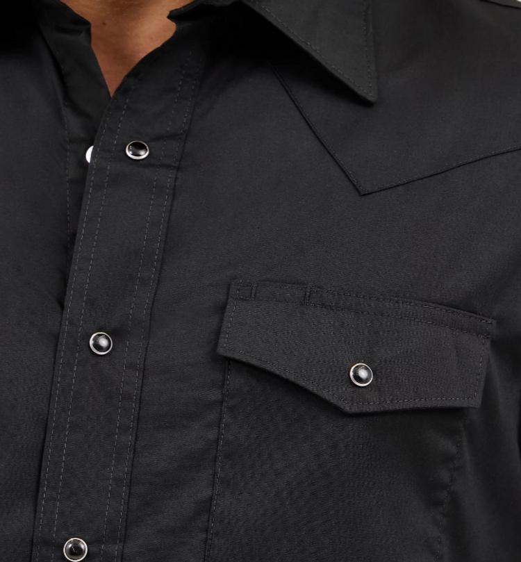 Wrangler® Men's L/S Solid Black Broadcloth Western Snap Shirt Product Image