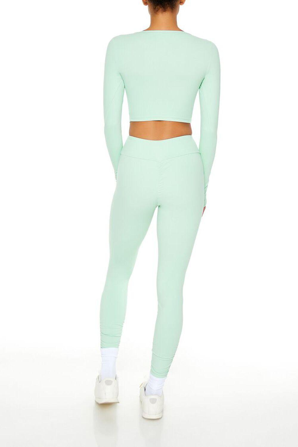 Active V-Neck Thumbhole Crop Top | Forever 21 Product Image