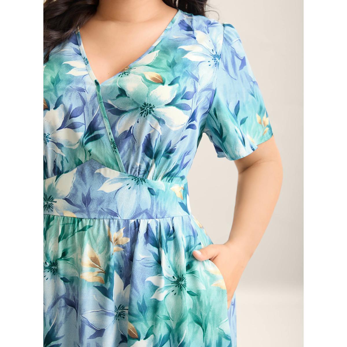 Plus Size Floral Print High Low Hem Midi Dress LightBlue Women Overlap Collar Short sleeve Curvy BloomChic 30/6X Product Image