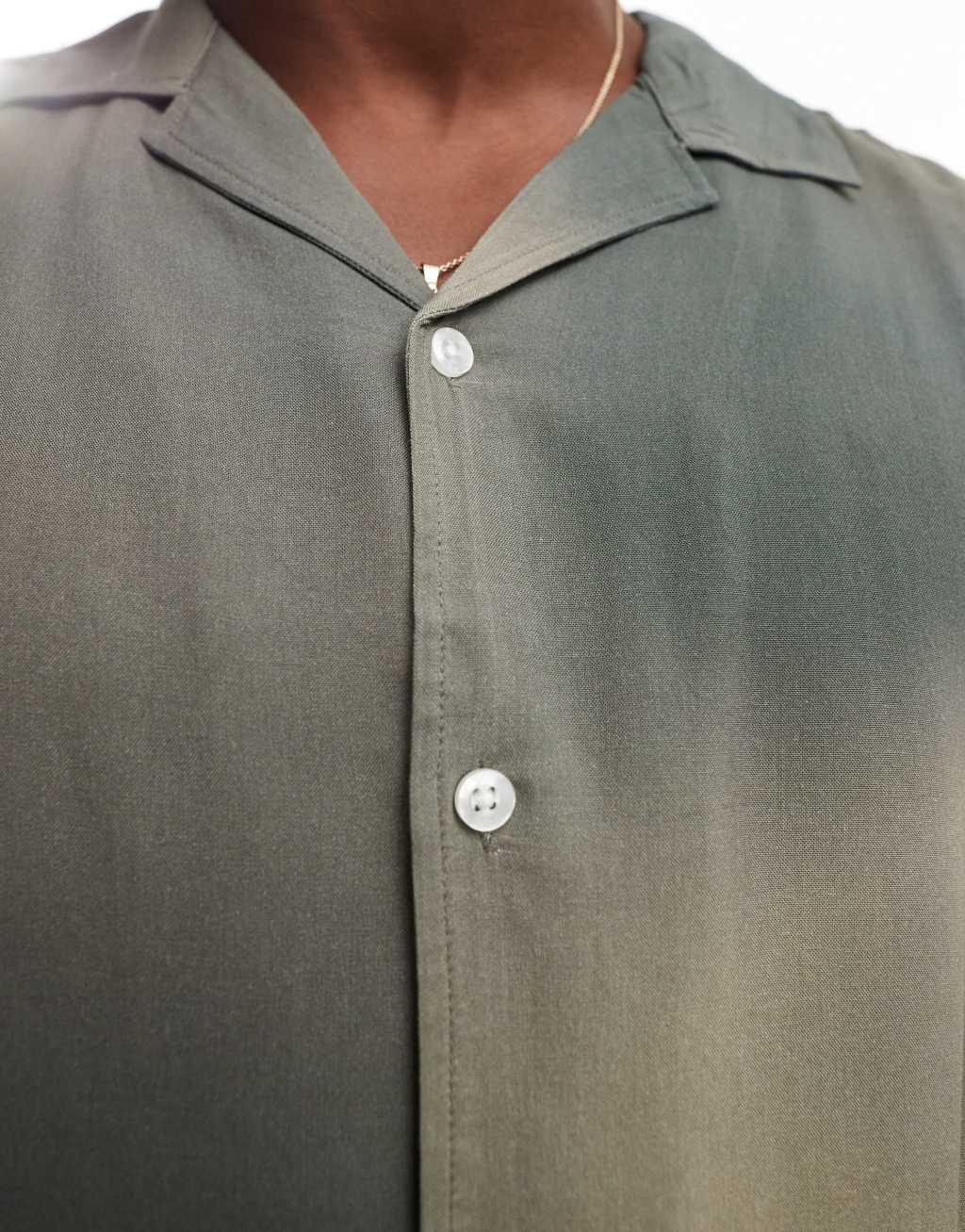 ONLY & SONS camp collar shirt with distorted print in green Product Image