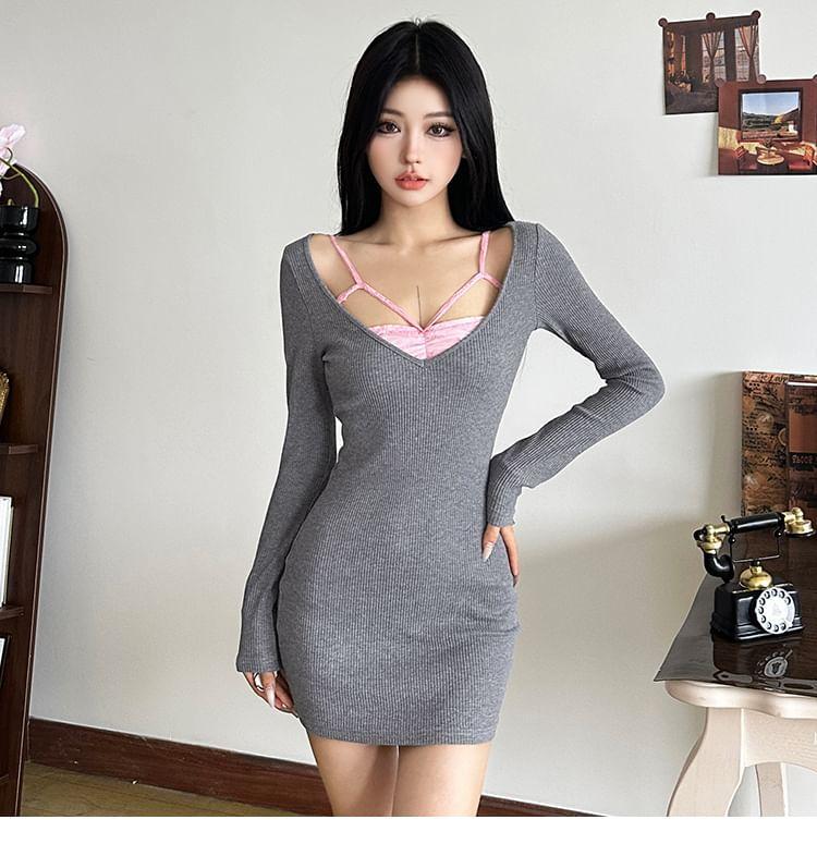 Long-Sleeve Two Tone Mock Two-Piece Mini Sheath Dress Product Image