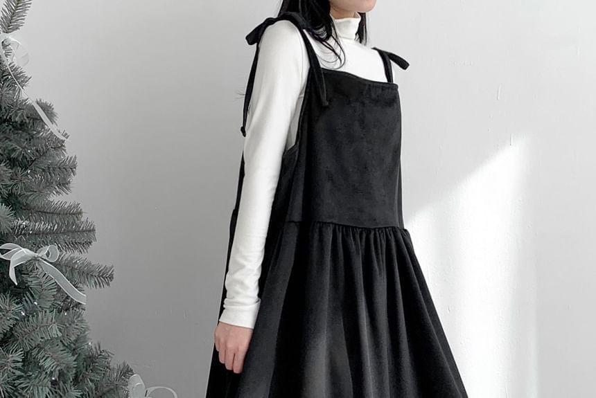 Spaghetti Strap Velvet Midi Dress Product Image