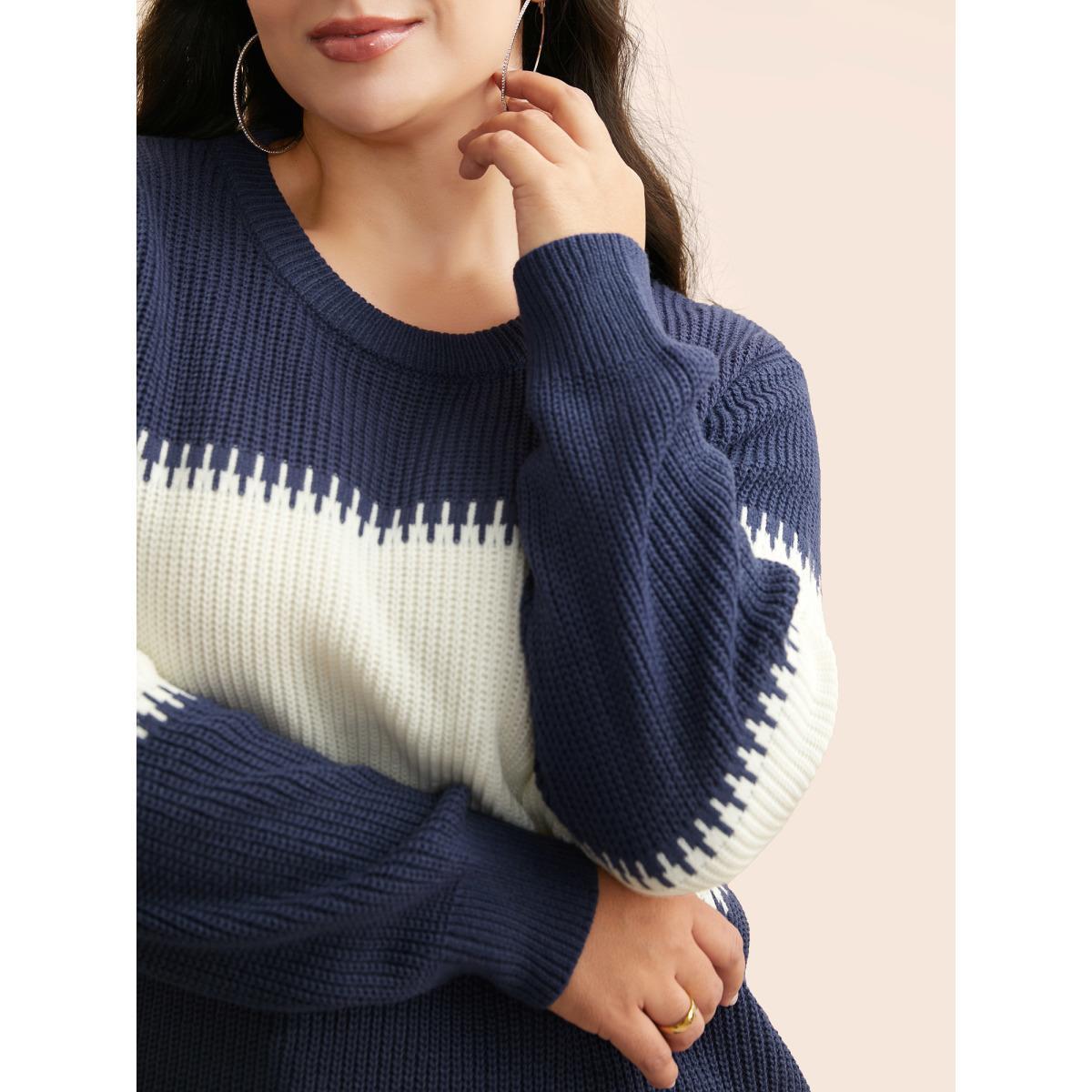 Plus Size Crew Neck Contrast Patchwork Pullover Indigo Women Casual Loose Long Sleeve Round Neck Everyday Pullovers BloomChic 26/4X Product Image
