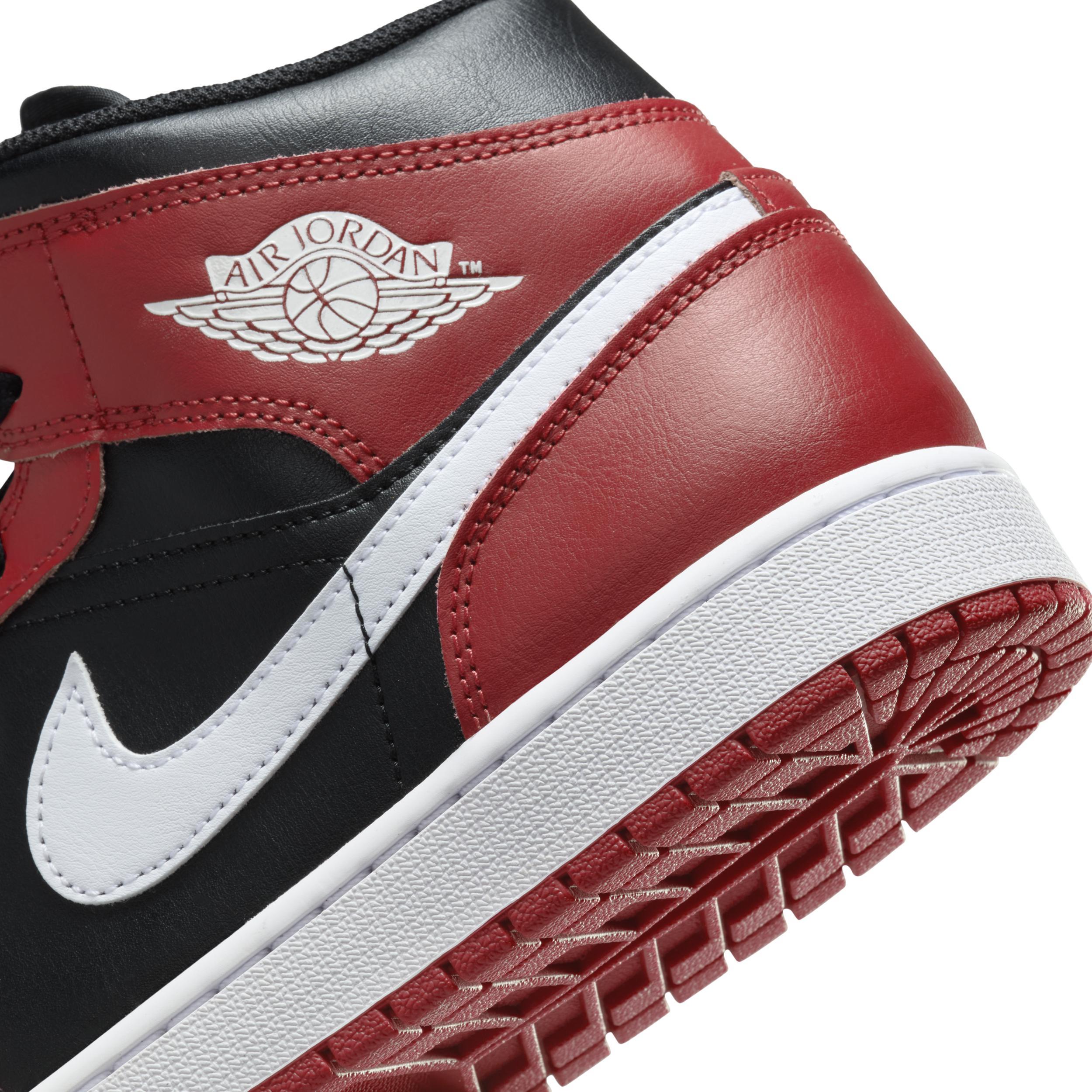 Jordan Mens Air Retro 1 Mid Casual Shoes Product Image