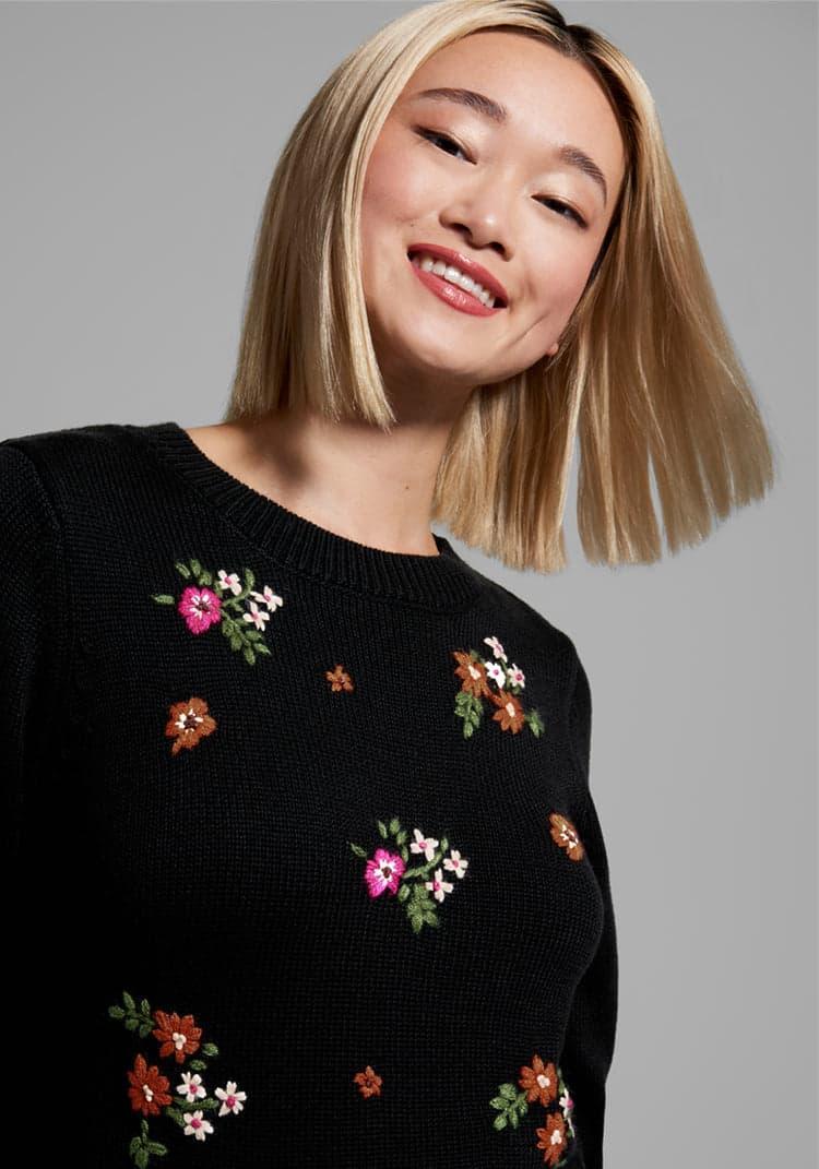 Beauty Garland Embroidered Sweater Product Image