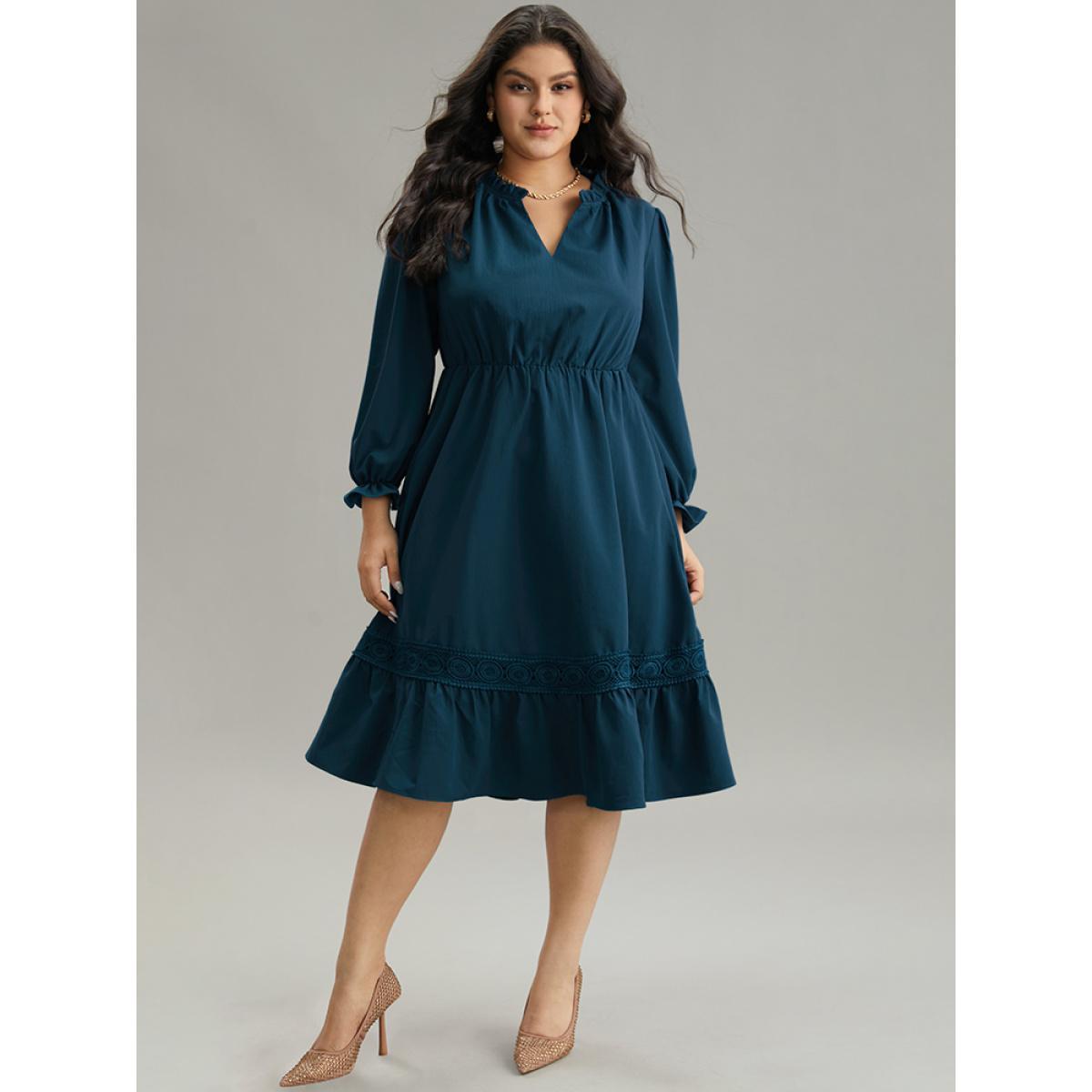 Plus Size Solid Frill Trim Guipure Lace Flutter Sleeve Dress Black Women At the Office Plain Notched collar Long Sleeve Curvy Midi Dress BloomChic 22-24/3X Product Image