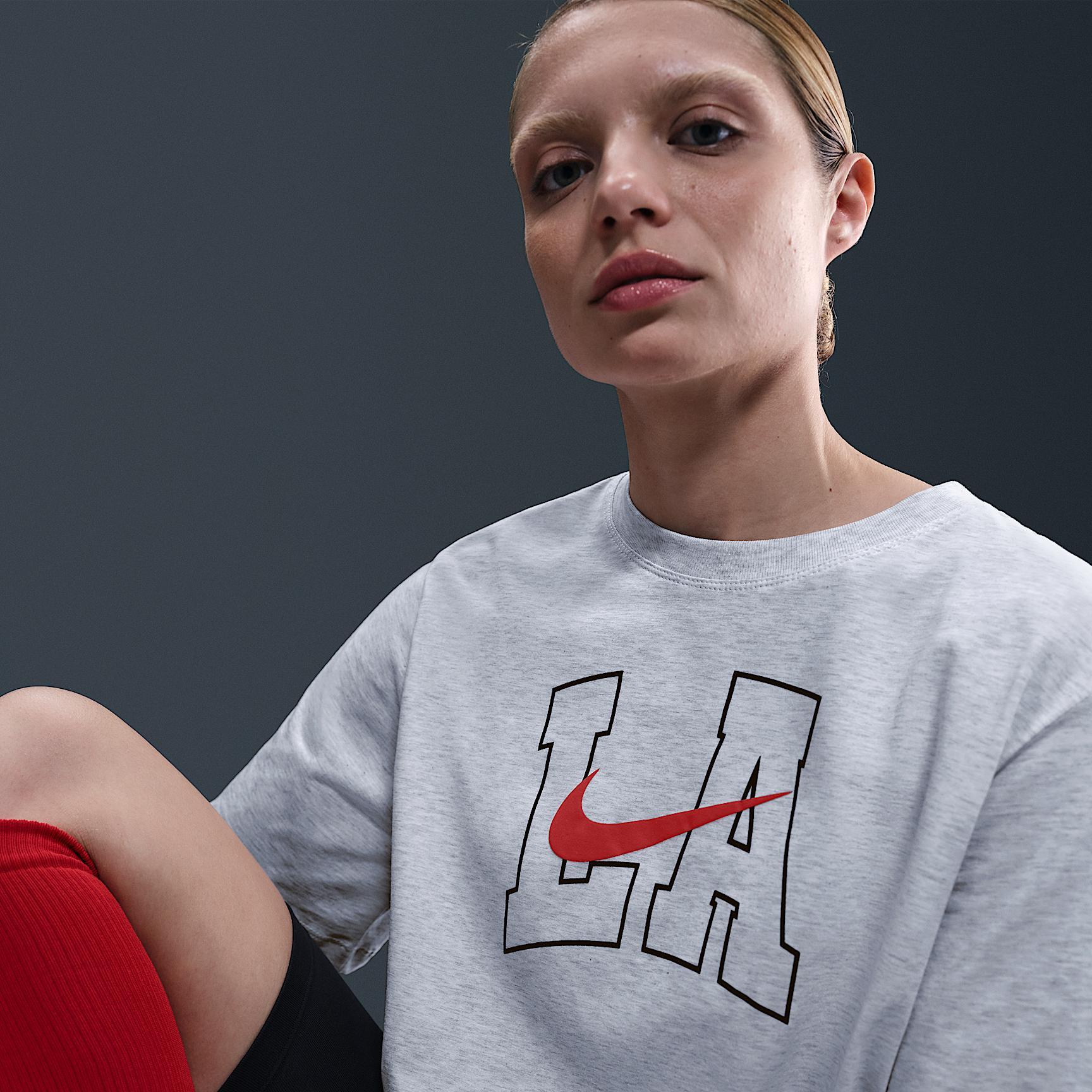 Women's Nike Sportswear Essential T-Shirt Product Image