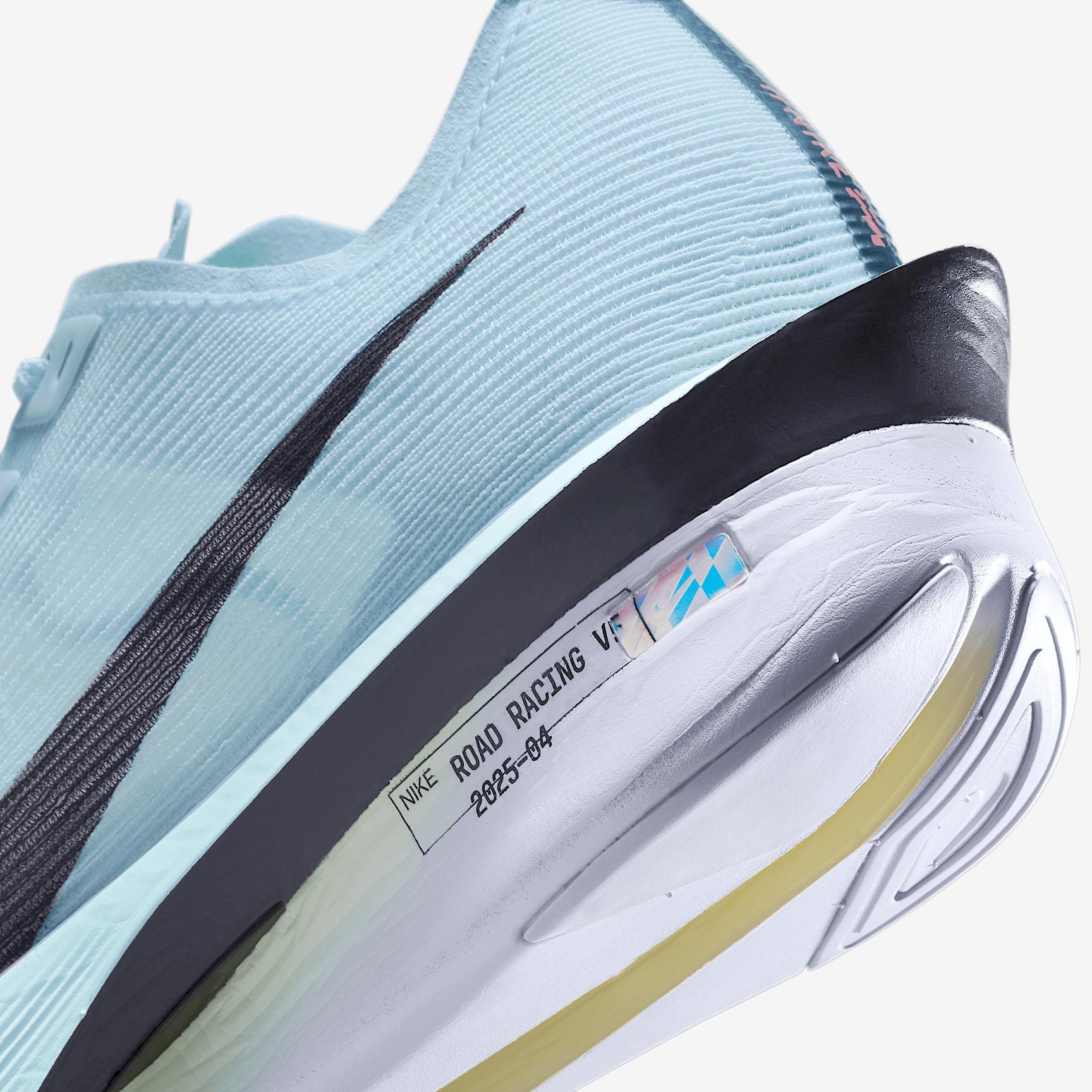 Nike Women's Vaporfly 4 Road Racing Shoes Product Image