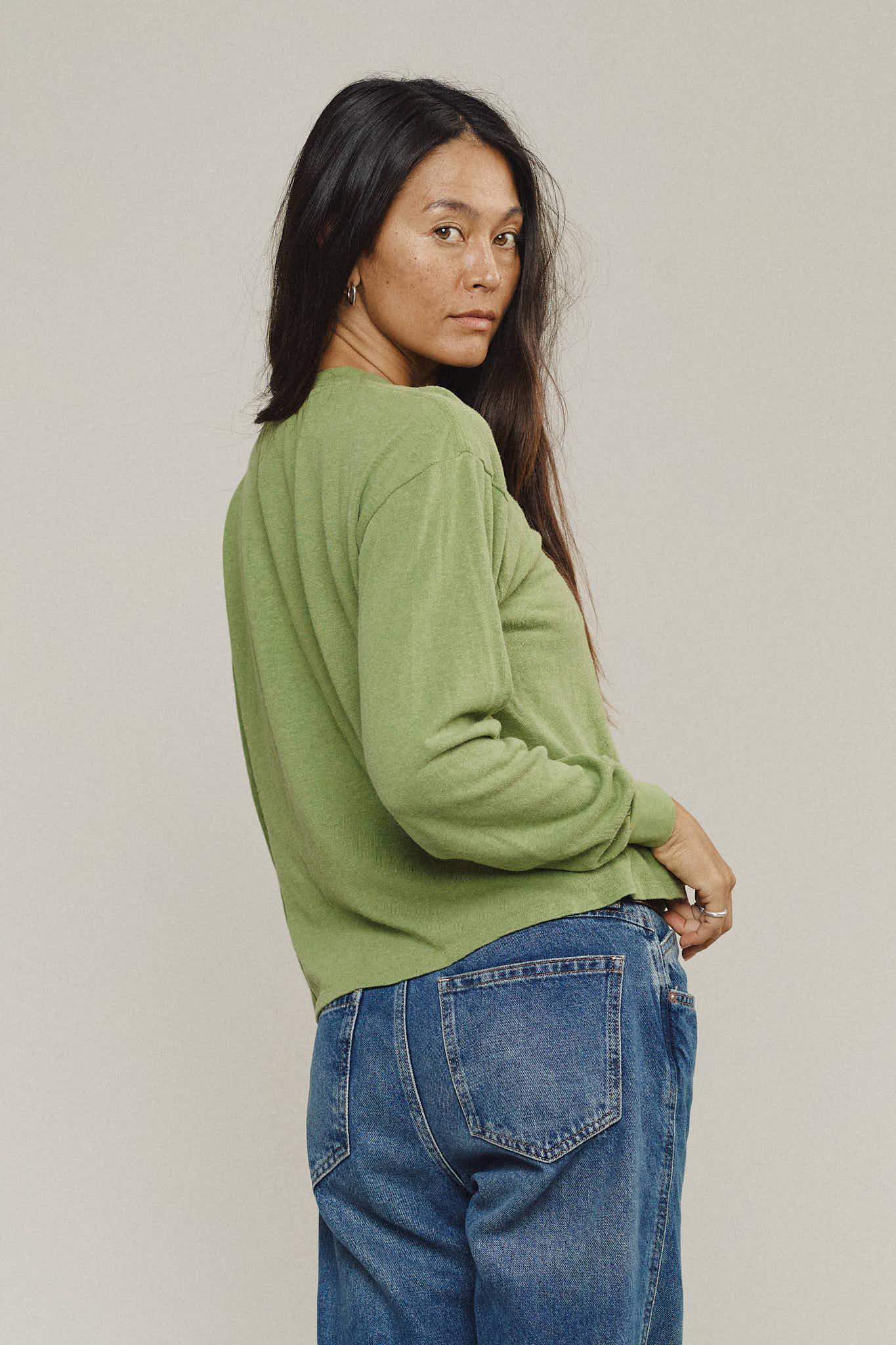 Cropped Long Sleeve Tee Female Product Image