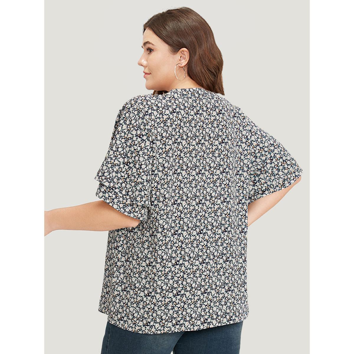 Plus Size Indigo Ditsy Floral Notched Flutter Sleeve Blouse Women Elegant Short sleeve Notched collar Dailywear Blouses BloomChic 18-20/2X Product Image