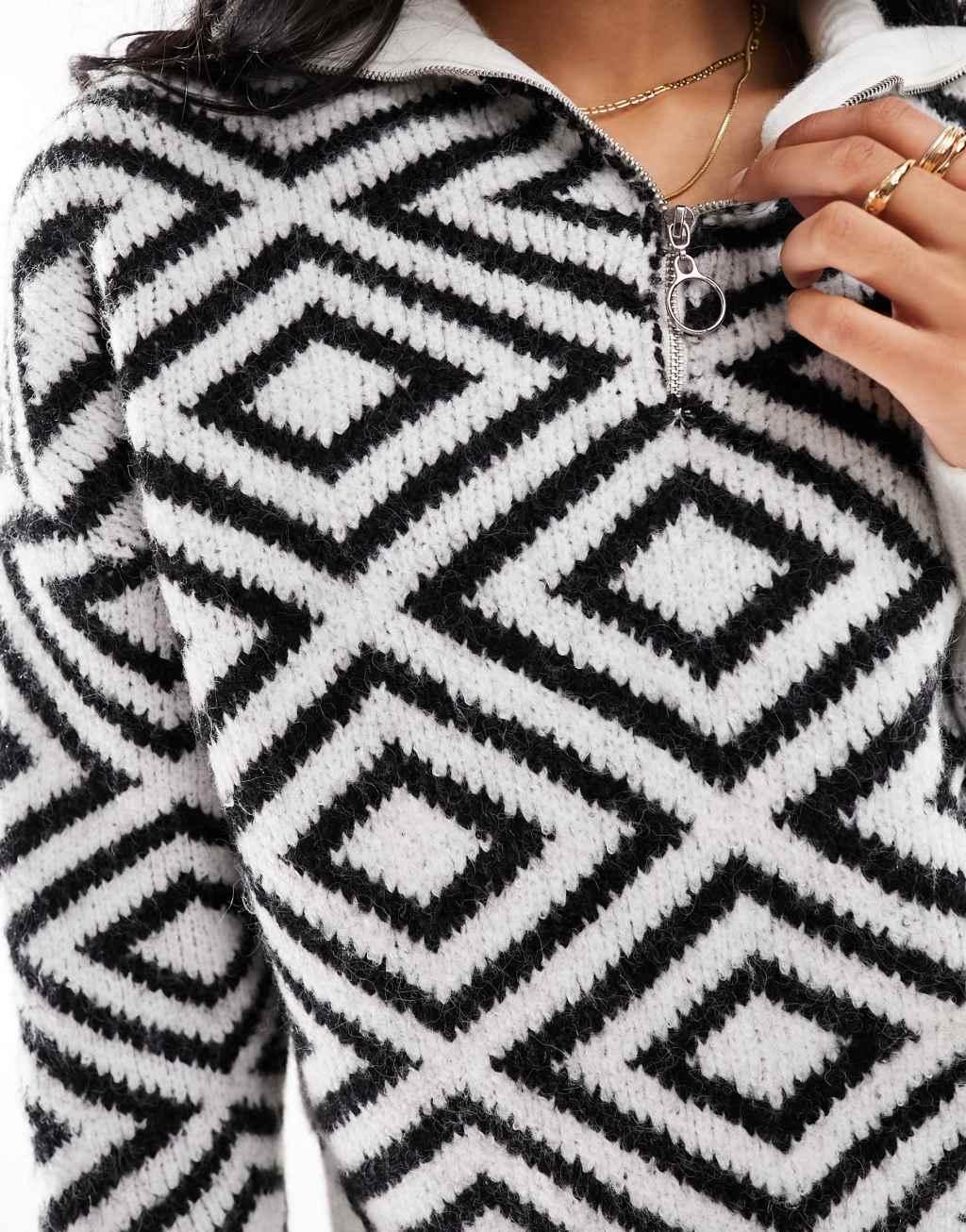 Pieces half zip sweater Product Image