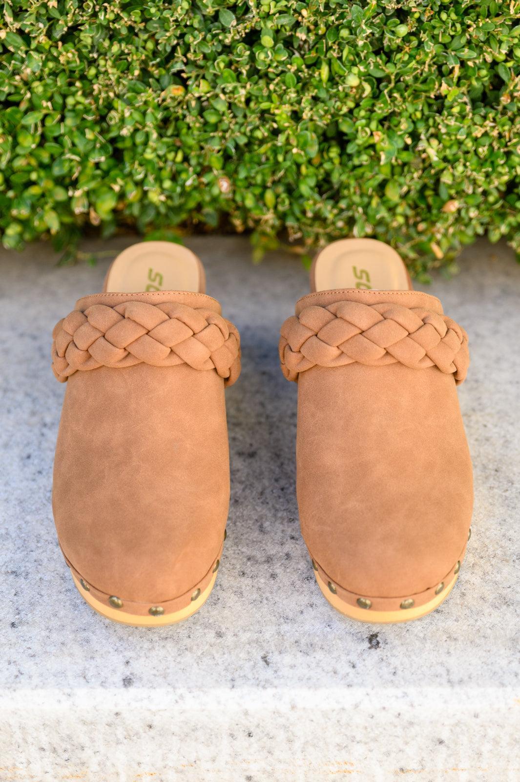 Taylor Braided Clogs In Brown (Online Exclusive) Product Image