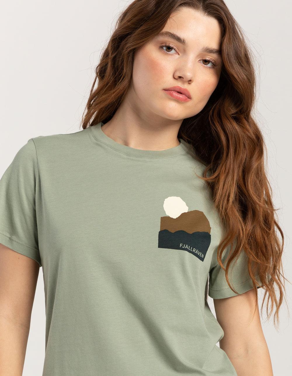 FJALLRAVEN Nature Womens Tee - GREEN Product Image