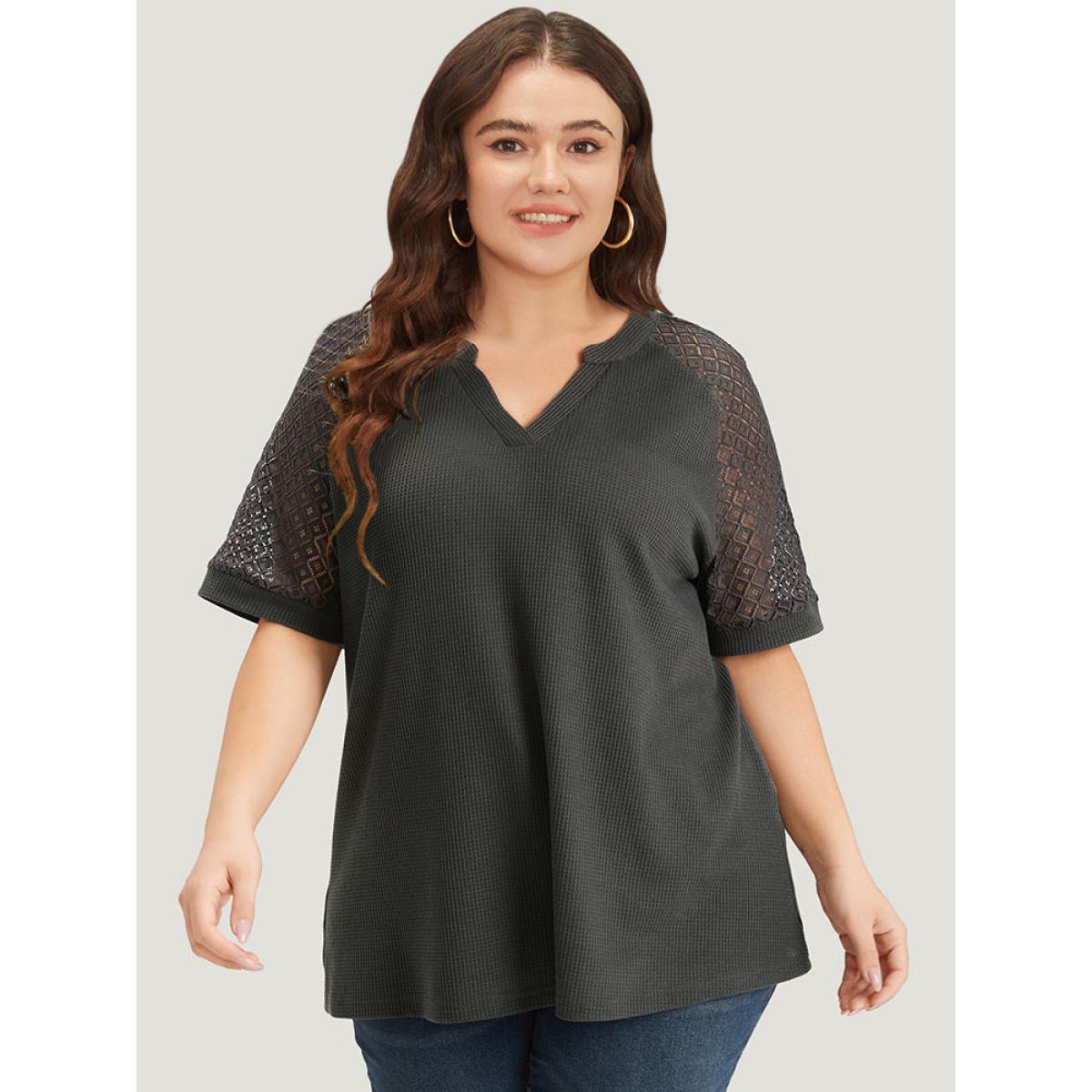 Plus Size Plain Notched Crochet Lace Raglan Sleeve T-shirt Gray Women Elegant Plain Plain Notched collar Dailywear T-shirts BloomChic 26/4X Product Image