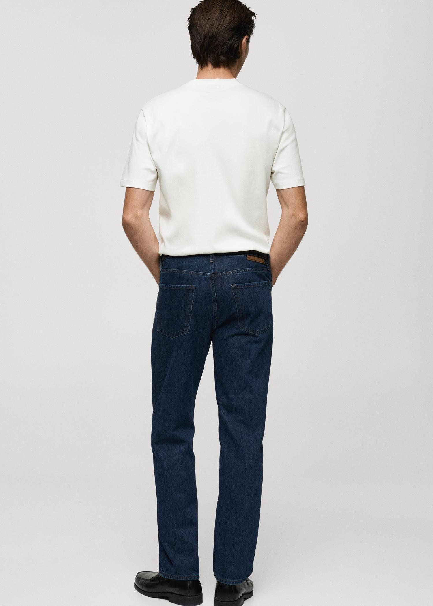 Medium-weight regular-fit t-shirt - Men | MANGO USA Product Image