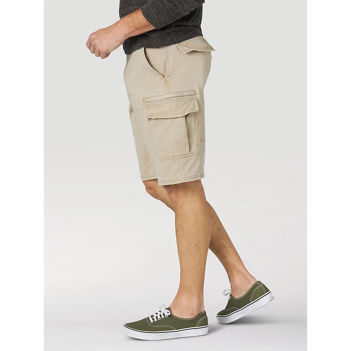 Men's Flex Twill Cargo Short in Midnight Navy Product Image