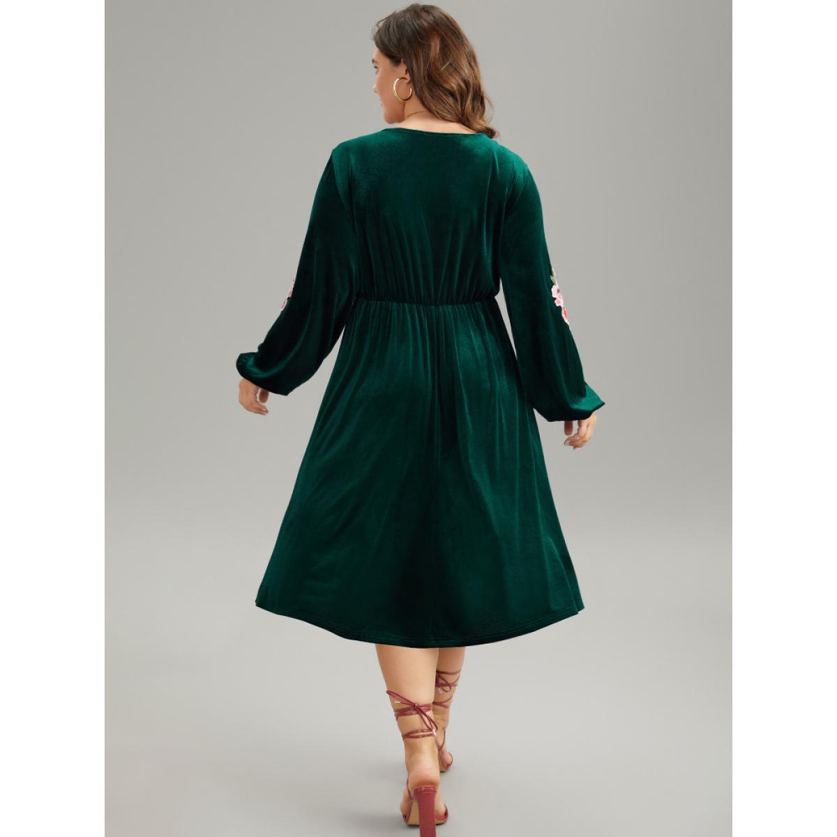 Plus Size Velvet Floral Ties Gathered Lantern Sleeve Dress DarkGreen Women Vacation Elastic cuffs Tie Neck Long Sleeve Curvy Midi Dress BloomChic 12/L Product Image