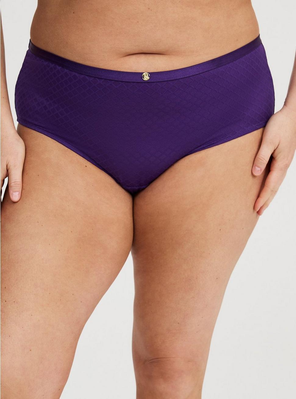 Mid-Rise Fishnet Cheeky XO Panty Product Image