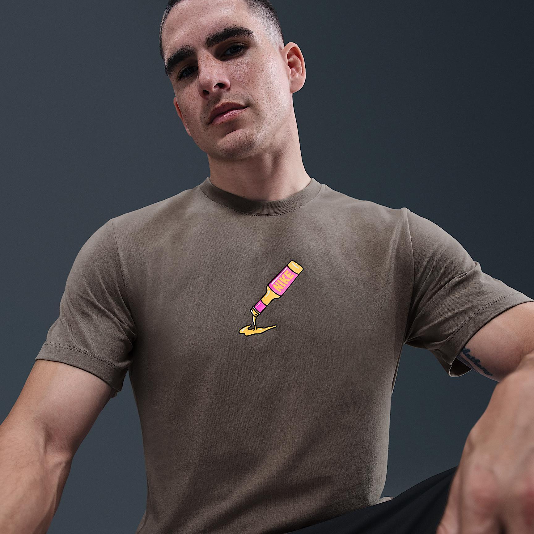 Nike Sportswear T-Shirt Product Image