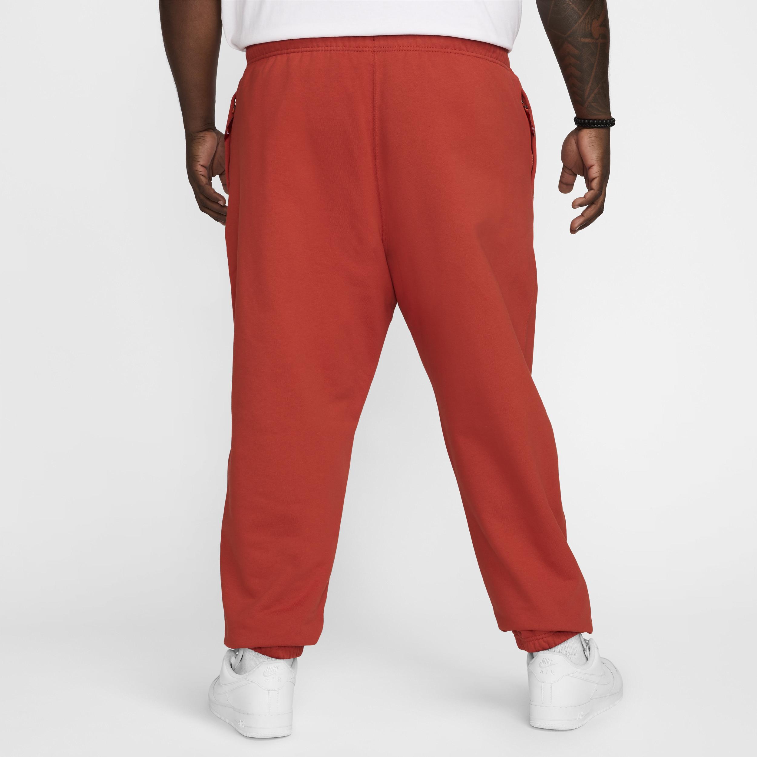 Nike Men's Solo Swoosh Fleece Pants Product Image