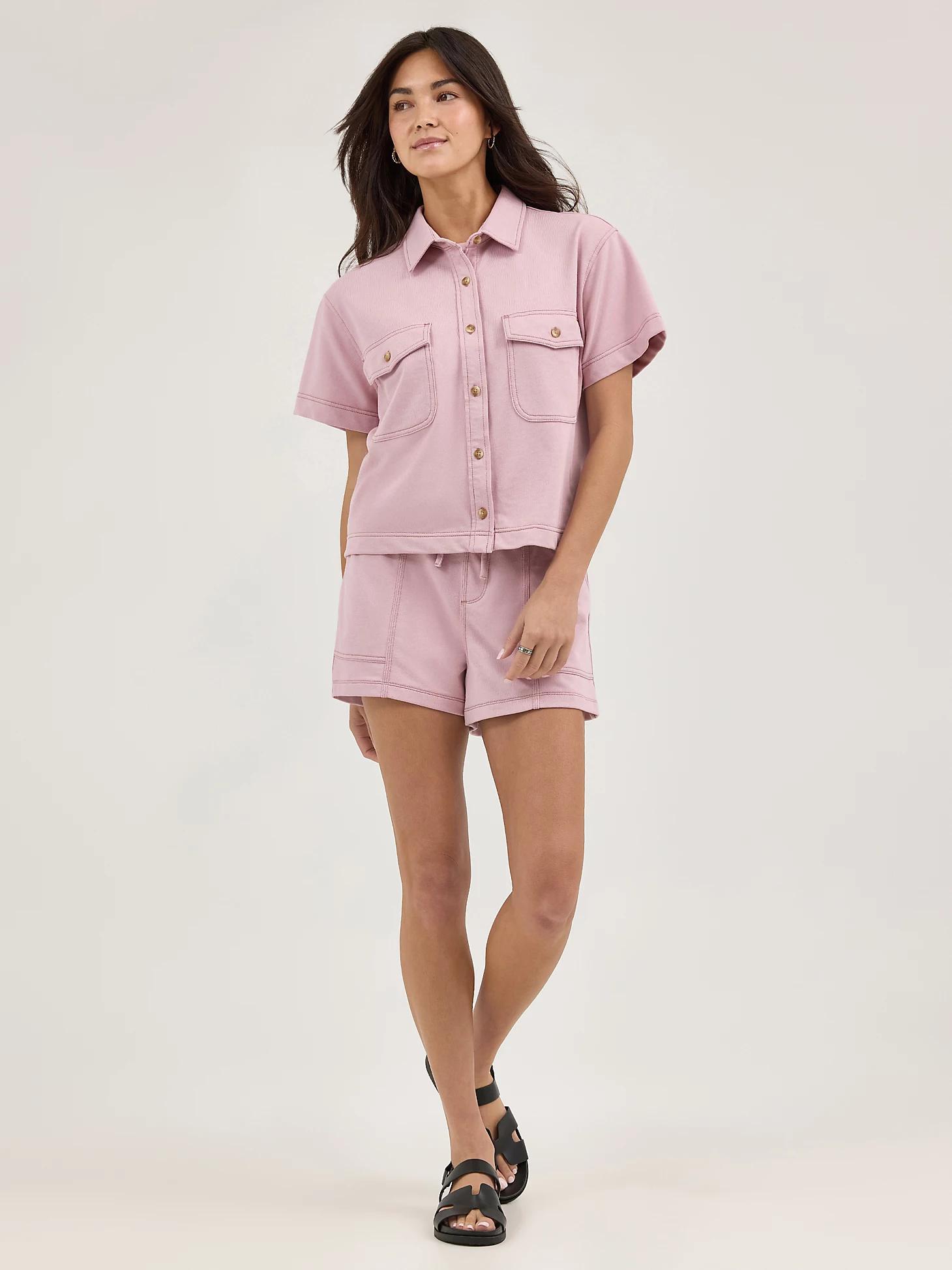 Women's Loose Crop Button Down Shirt | Women's Tops & Tees | Lee® Product Image