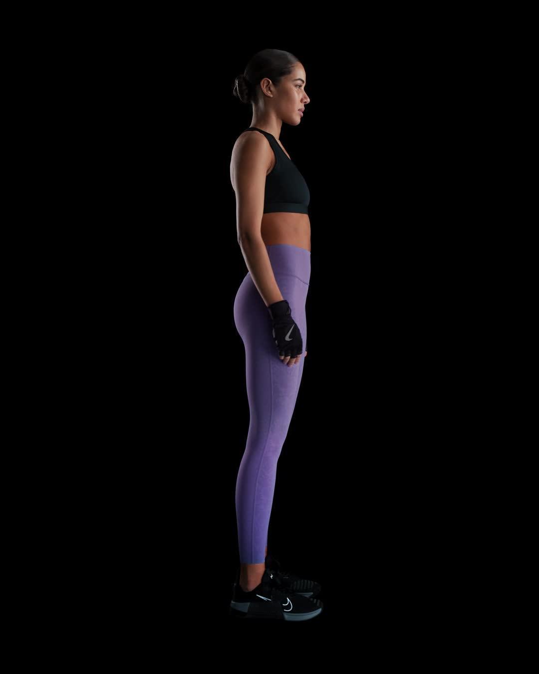 Nike Universa Women's High-Waisted 7/8 Floral Leggings with No Front Seam Product Image